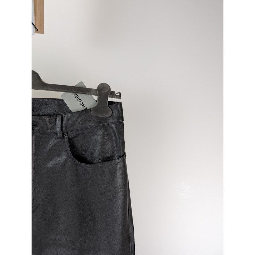 Balenciaga o1rshd1 Soft Matte Leather Medium Fit Pants in Black Size US 32 / EU 48 - 4 Thumbnail