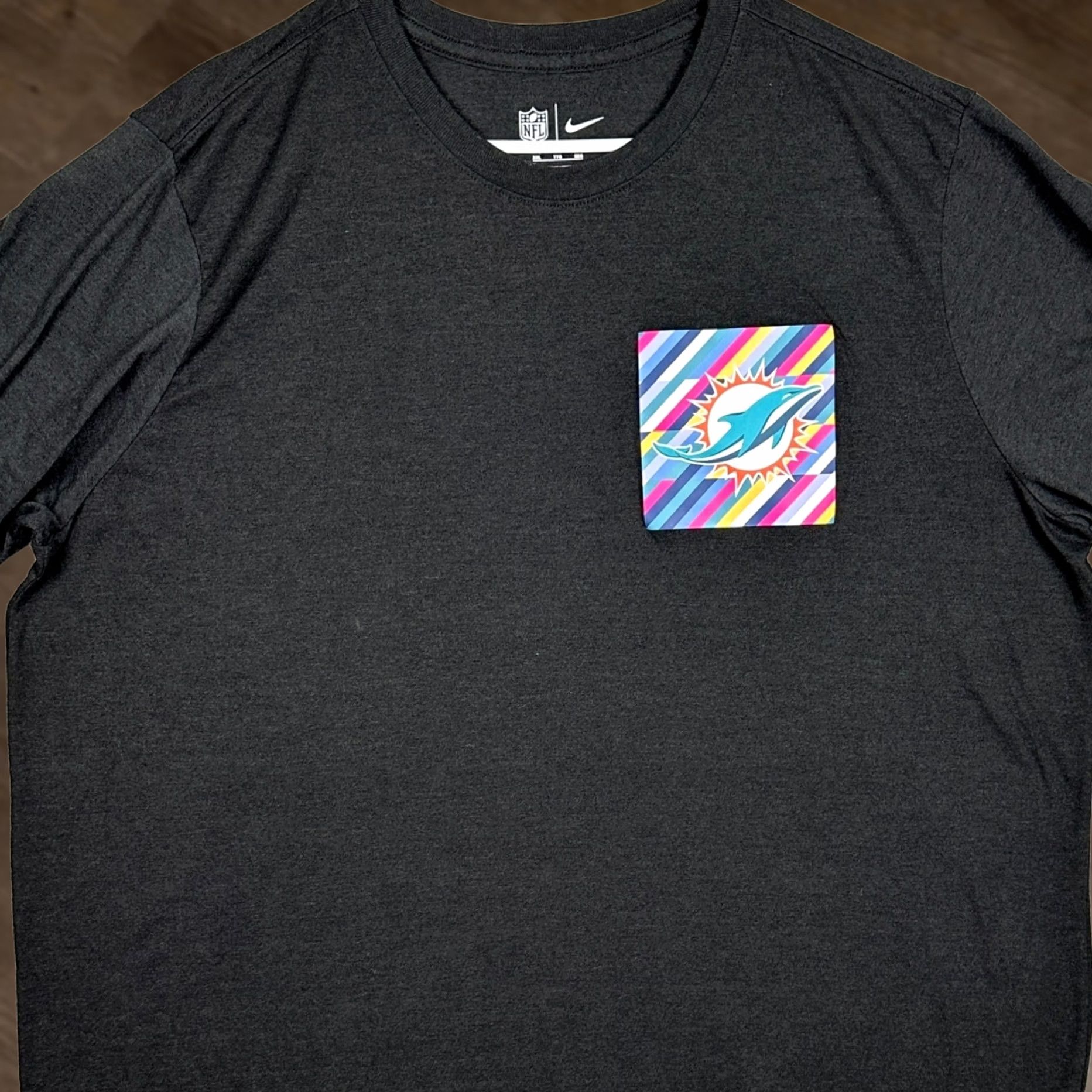 Nike Nike NFL Miami Dolphins T-Shirt Mens 2XL Black Crucial Catch Intercept Cancer Shirt Size US XXL / EU 58 / 5 - 1 Thumbnail