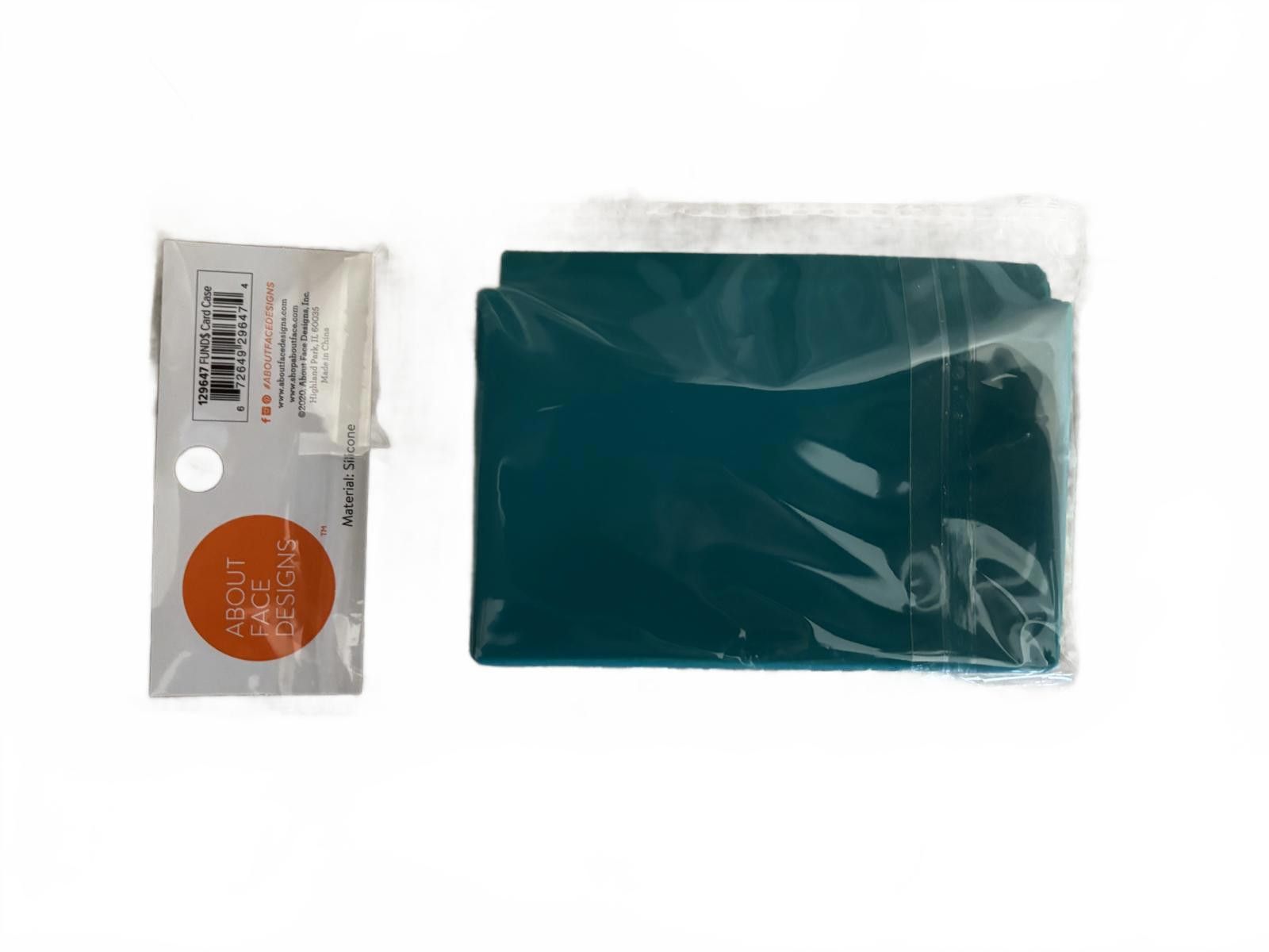 Urban Outfitters SALE! NWT 2/1 Novelty Card Holder/Wallet Set Size ONE SIZE - 3 Thumbnail