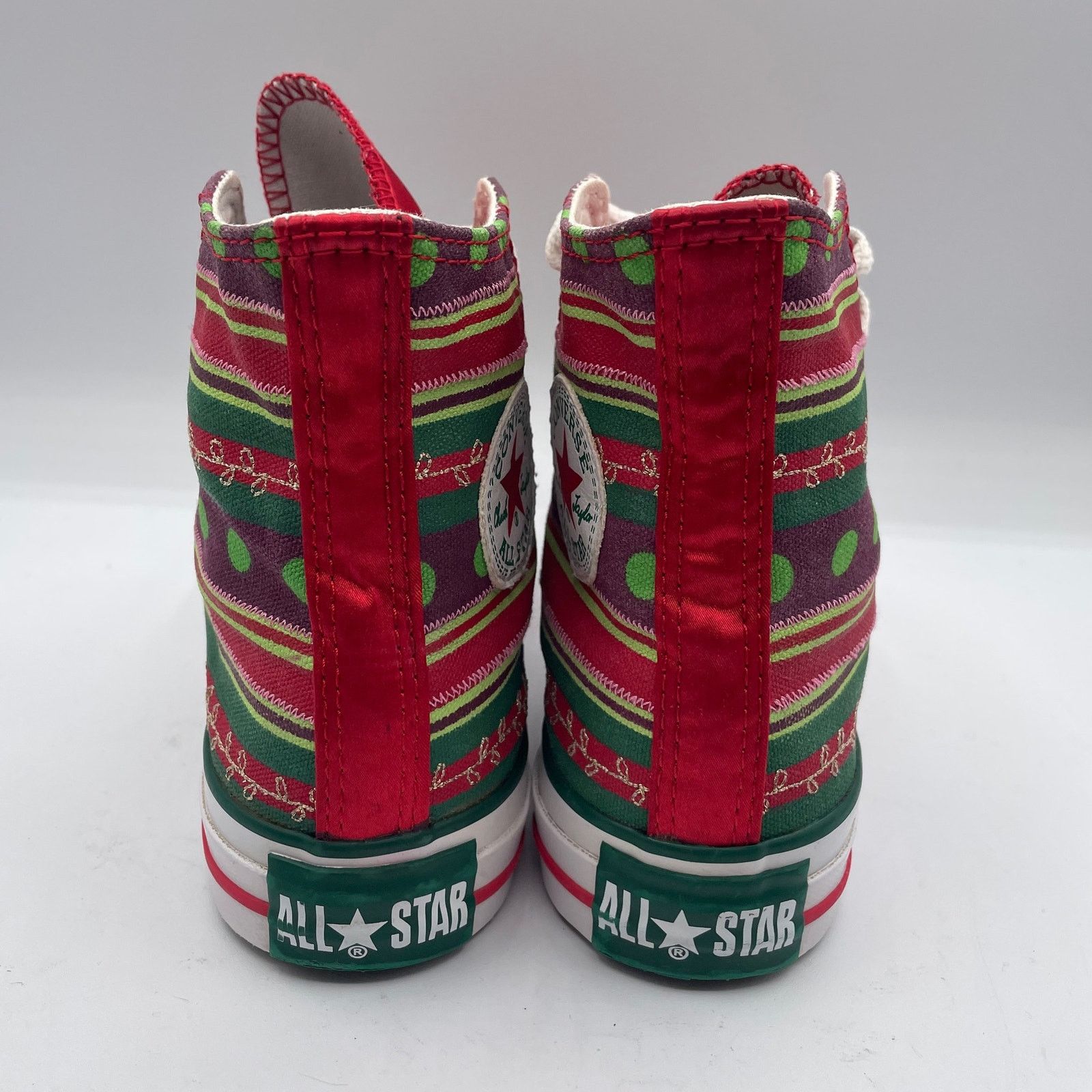 Converse Converse Chuck Taylor Christmas Wrapping Shoes Womens 5 Size US 5 / IT 35 - 4 Thumbnail