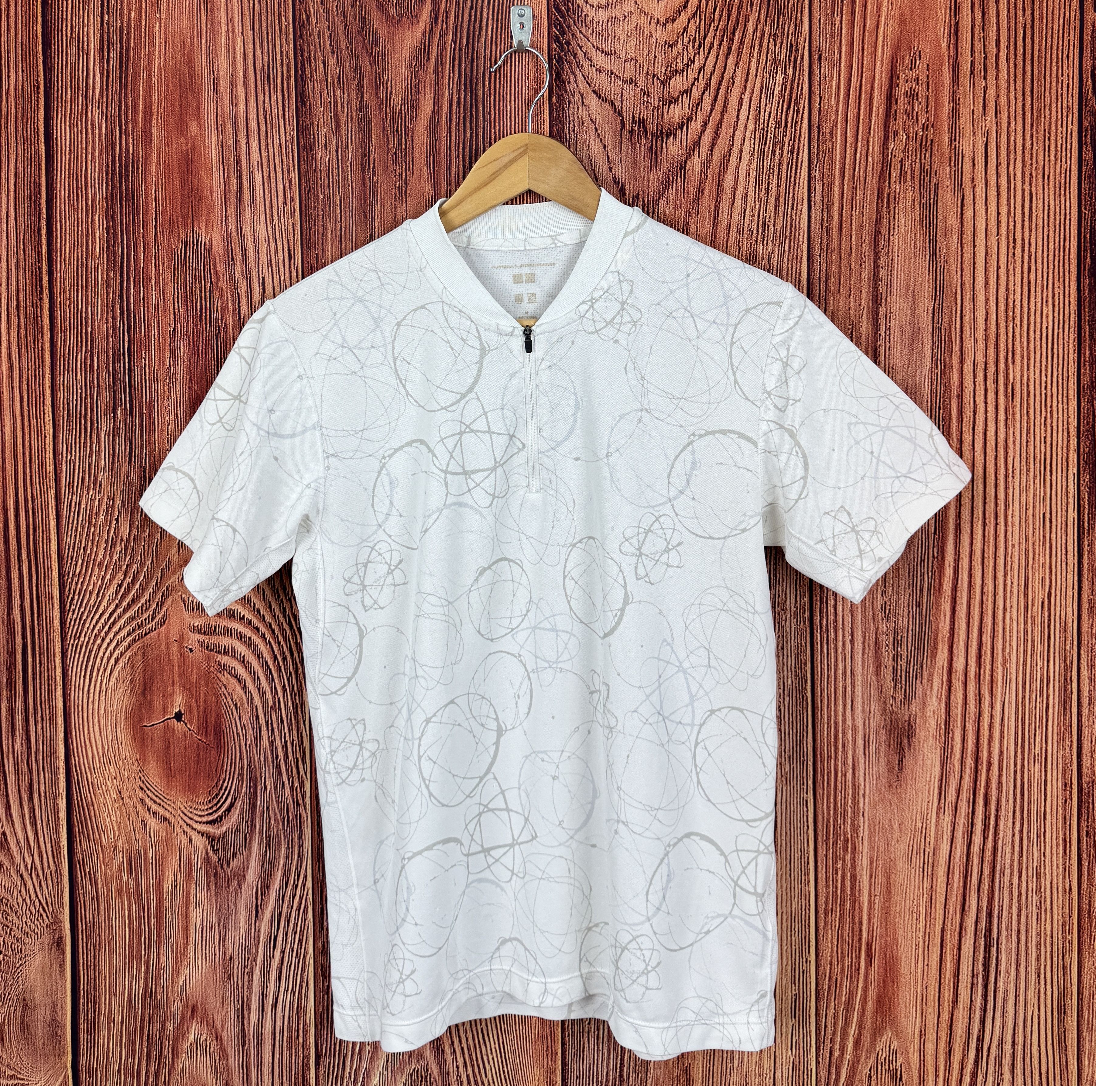 Uniqlo Uniqlo x Futura Laboratories Half Zip DRY-EX Tee Size US M / EU 48-50 / 2 - 1 Thumbnail