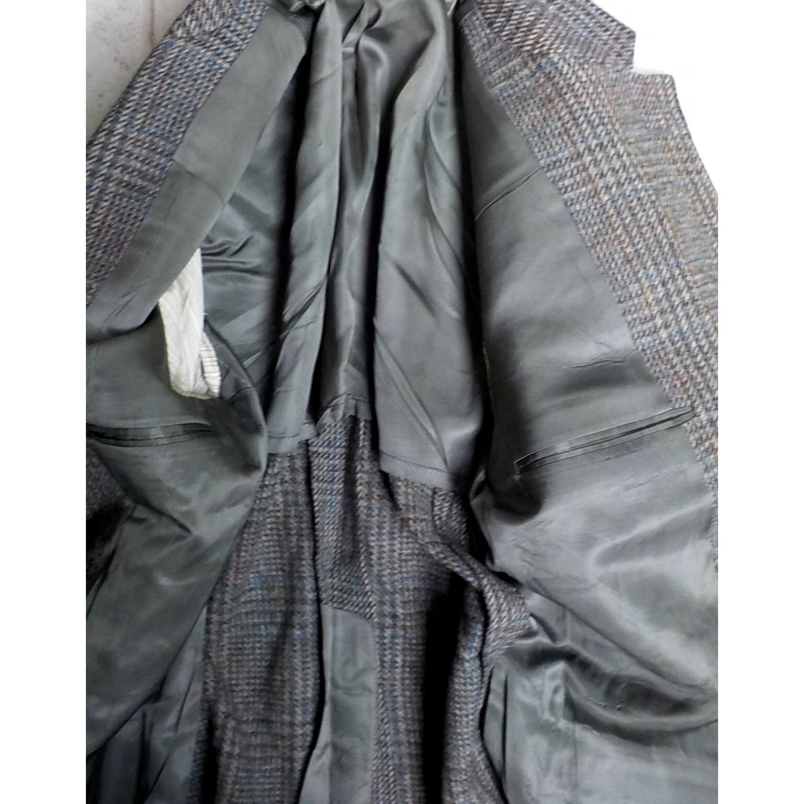 Brooks Brothers Brooks Brothers 2 Button Blazer 41L Wool Tweed Gray Black Maroon Blue Wool Blazer Mens Size 42R - 5 Thumbnail