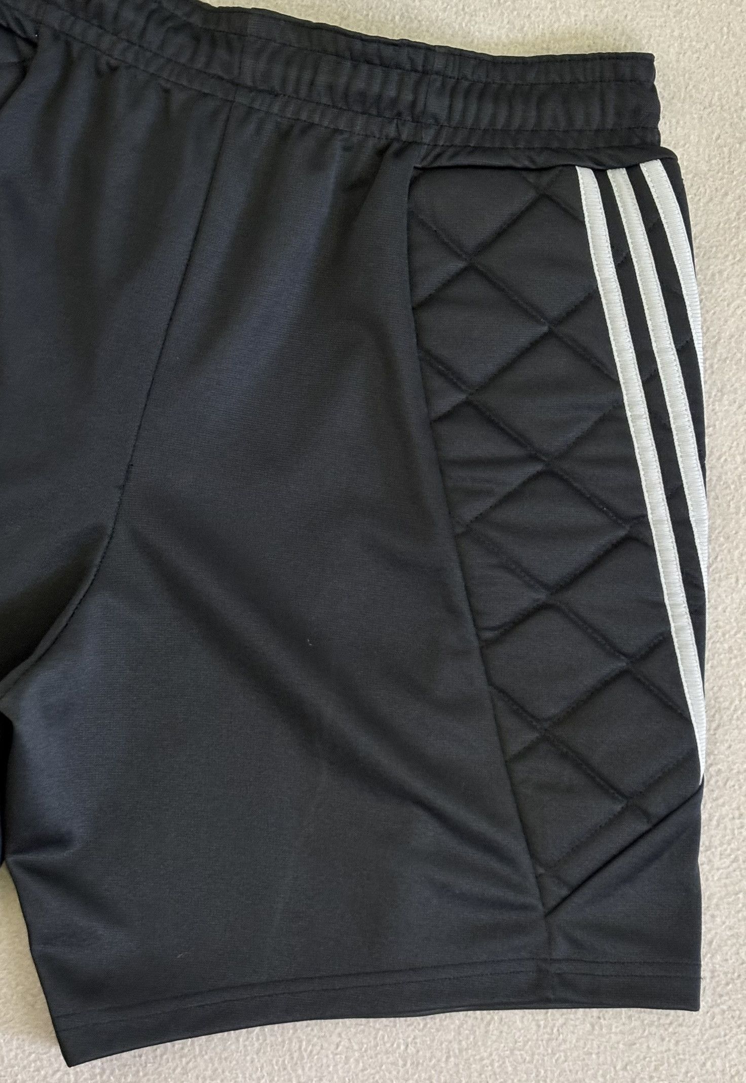 Adidas Benfica Lisbon 2002/2003 Adidas Goalkeeper Shorts size M Size US 33 - 9 Thumbnail