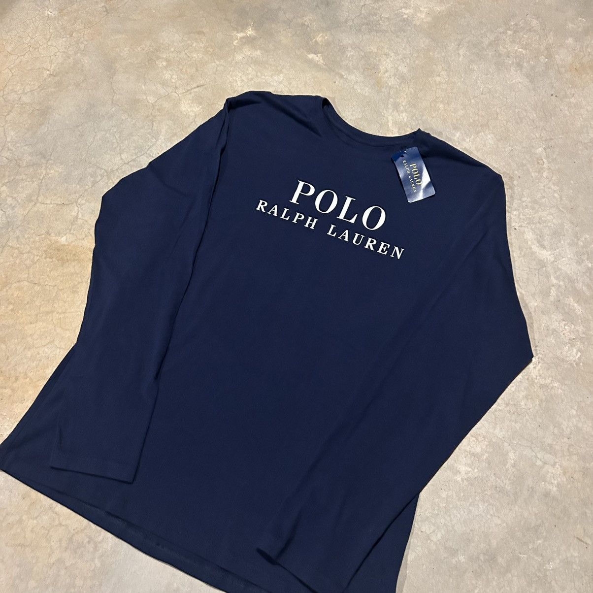 Polo Ralph Lauren Brand New Polo Ralph Lauren Graphic Logo Longsleeve Tee Size US XL / EU 56 / 4 - 2 Thumbnail