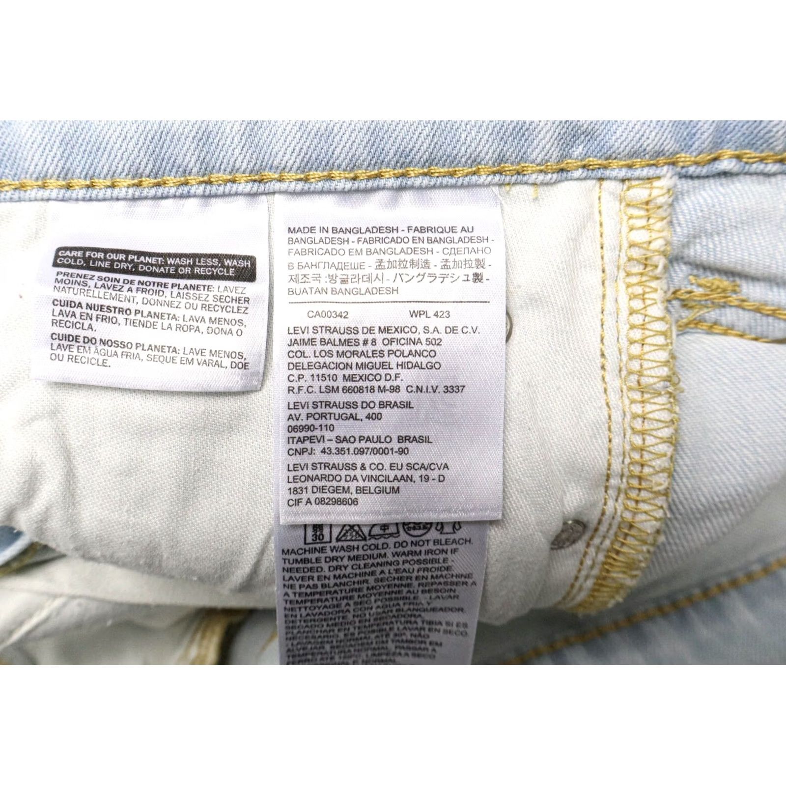 Levi's LEVI'S 510 Jeans Men W32/L30 Light Blue Denim Tapered Zip Fly Stretch Size US 32 / EU 48 - 5 Thumbnail