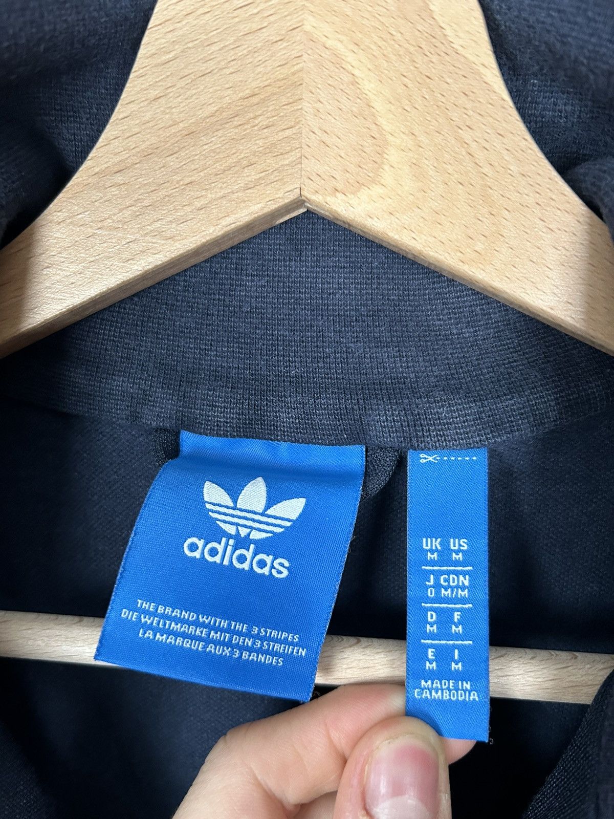 Adidas Adidas Zip Up Nylon Sweatshirt Retro Hype Streetwear Size US M / EU 48-50 / 2 - 4 Thumbnail