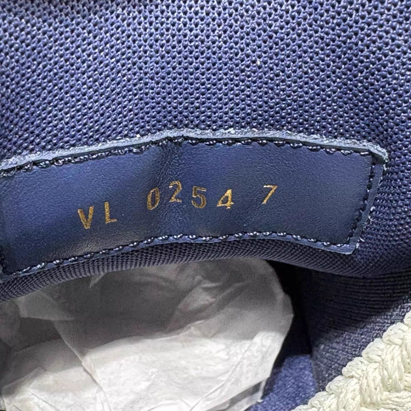 Louis Vuitton LV Trainer Maxi Valentine's Blue Jigglypuff UK7/41 Size US 8 / EU 41 - 8 Thumbnail