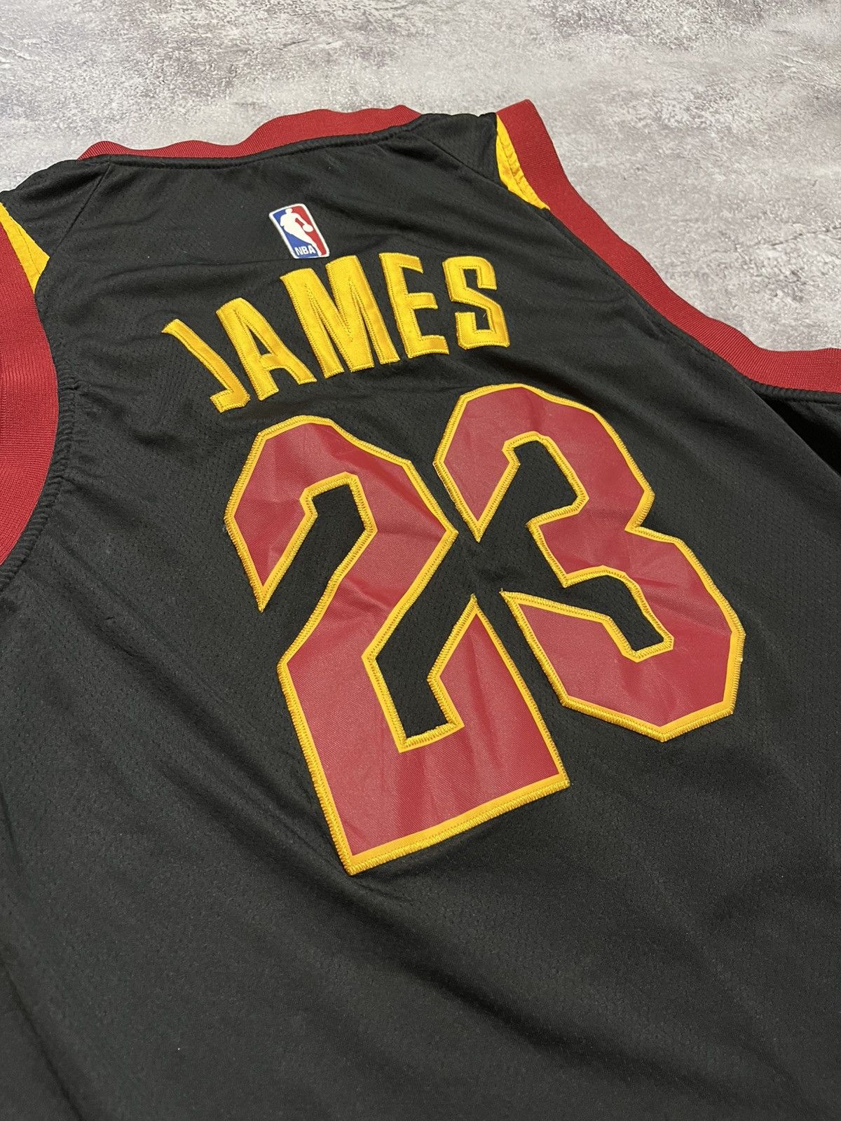 Nike Nike LeBron James Cleveland Cavaliers jersey Size US L / EU 52-54 / 3 - 3 Thumbnail