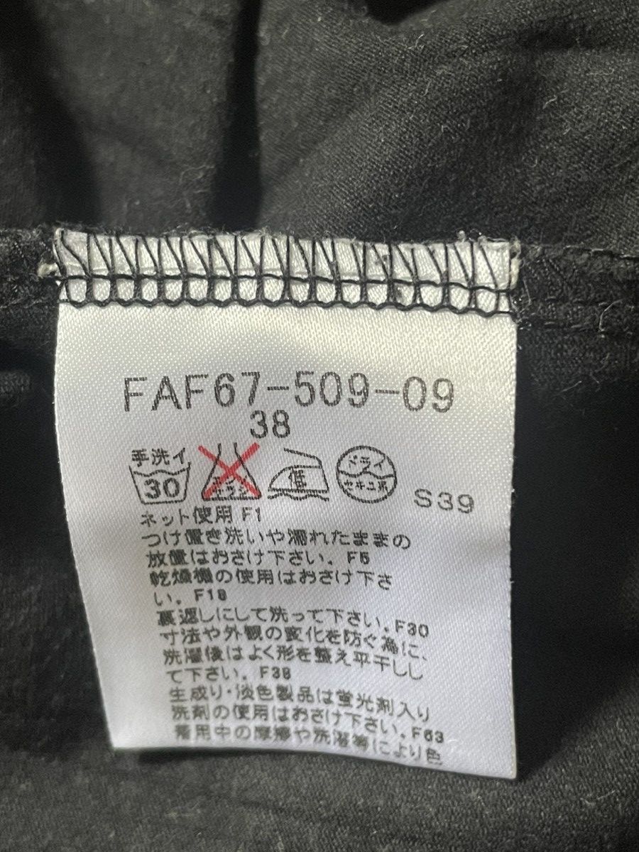 Burberry Burberry Black Tshirt Size XS / US 0-2 / IT 36-38 - 4 Thumbnail
