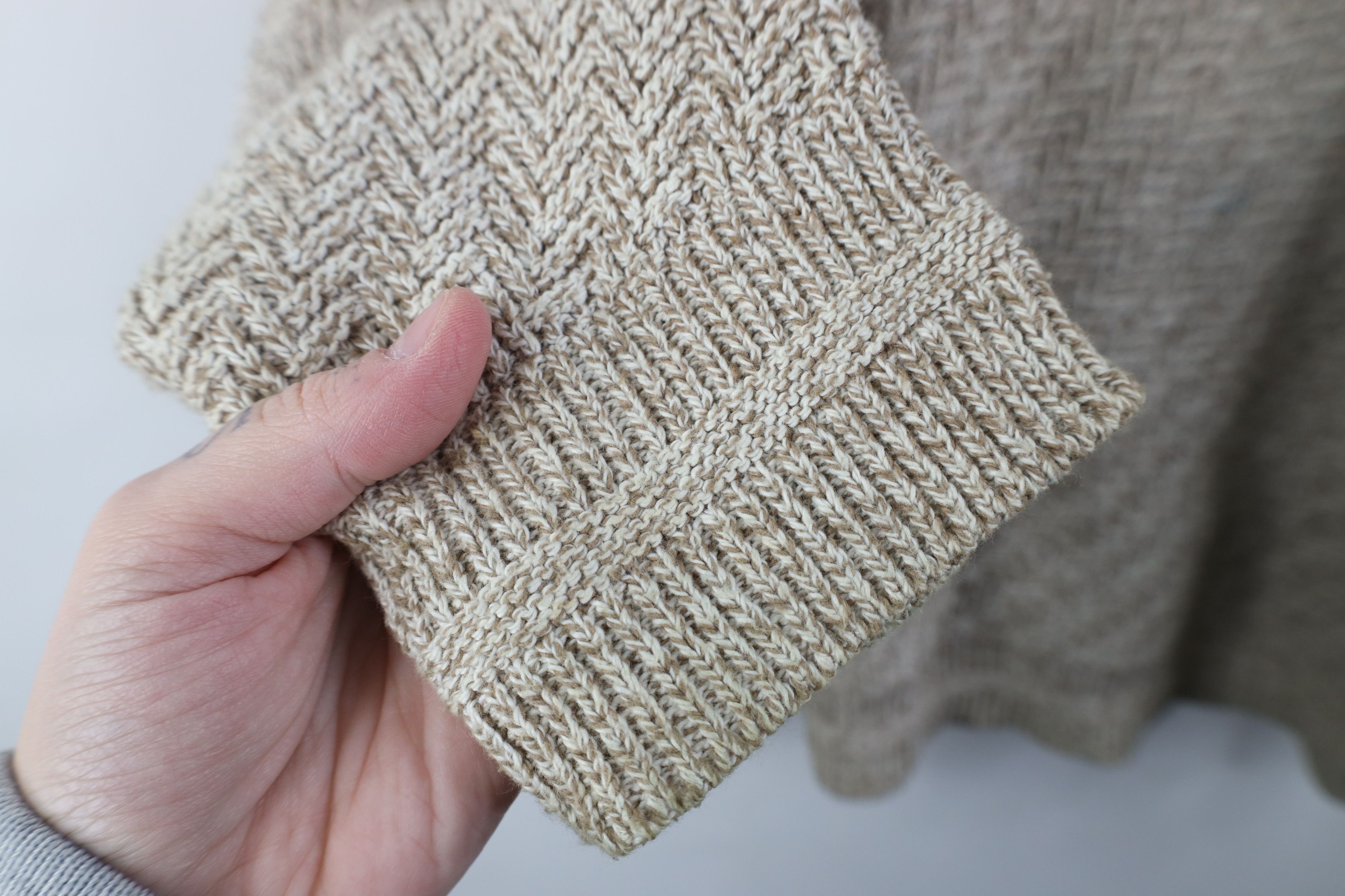 Vintage Vintage 90s Streetwear Framed Cotton Knit Sweater Beige USA Size US L / EU 52-54 / 3 - 9 Thumbnail