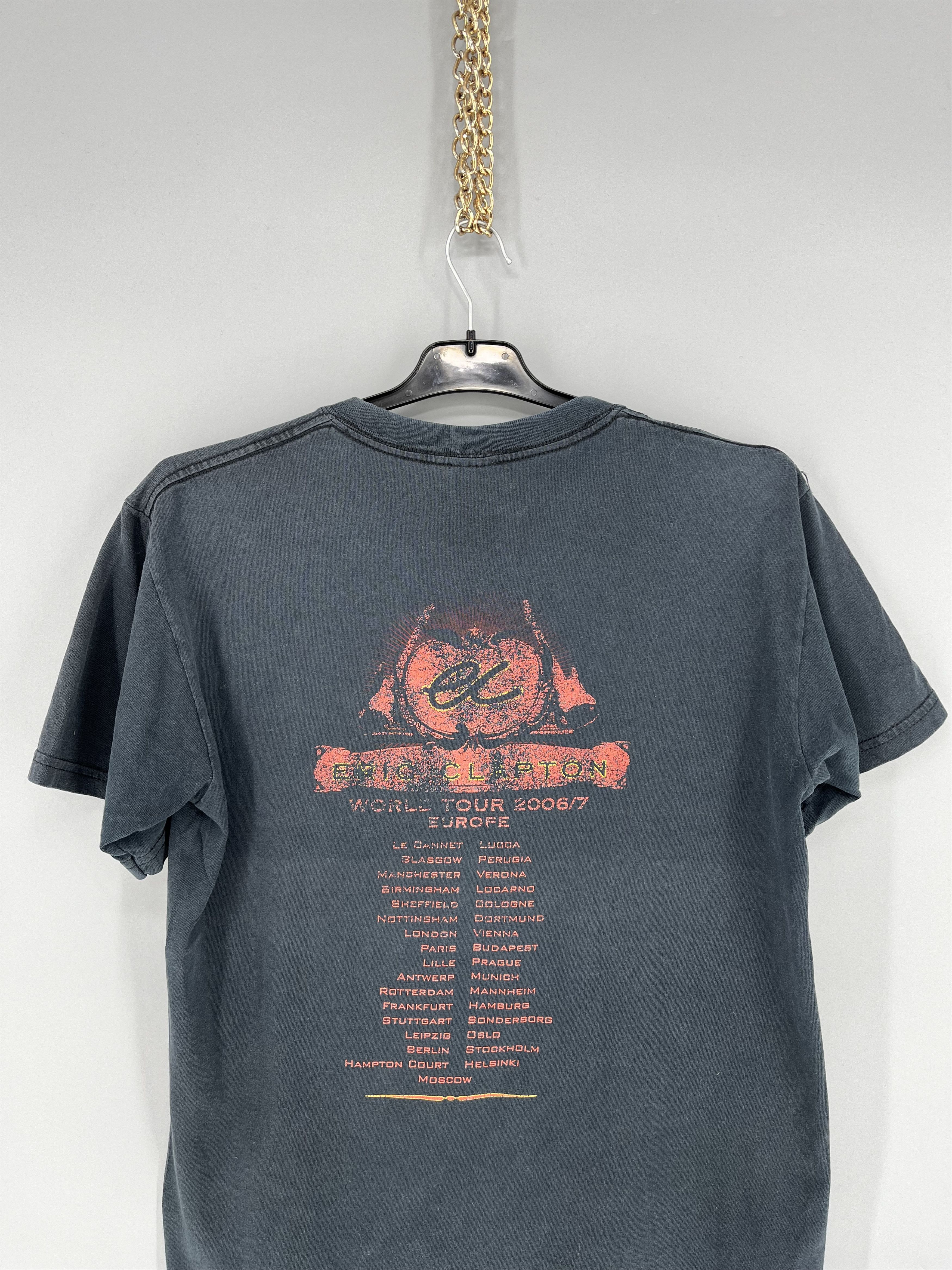 Band Tees Eric Clapton World Tour 2006/07 Europe T-shirt Size US L / EU 52-54 / 3 - 11 Thumbnail