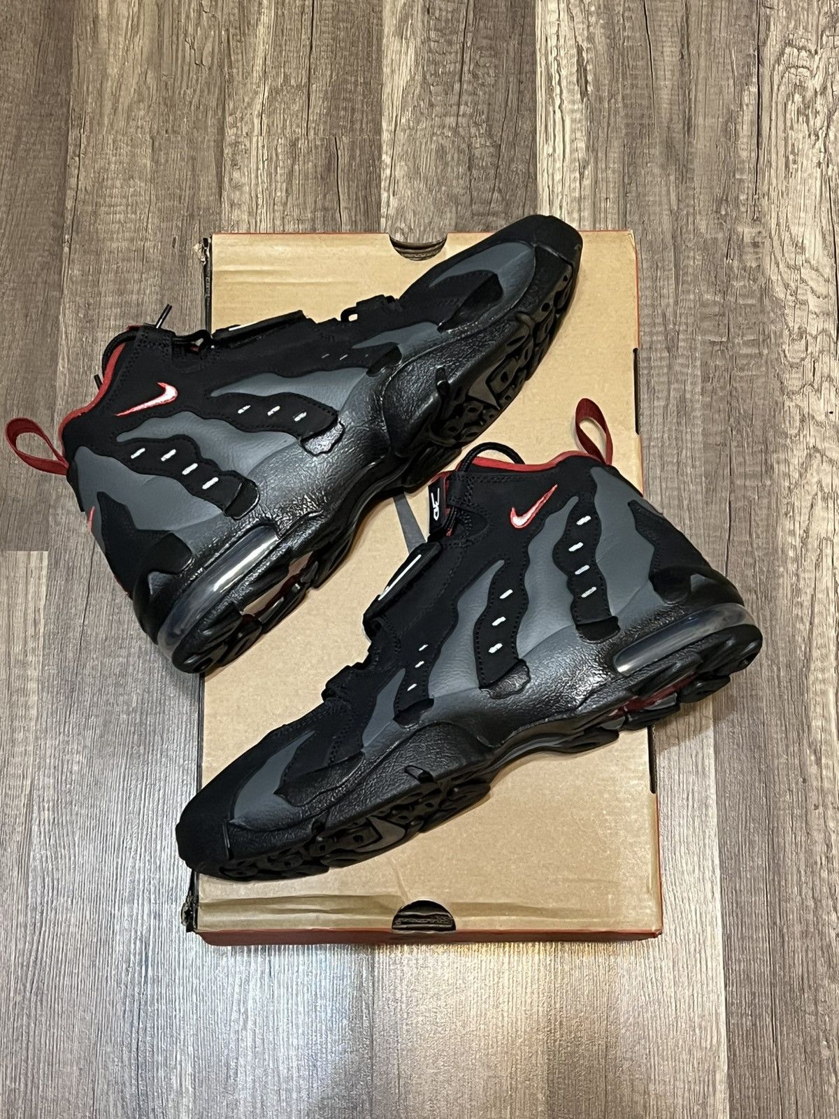 Nike DS Nike DT Max ‘96 Falcons Size US 10.5 / EU 43-44 - 1 Thumbnail