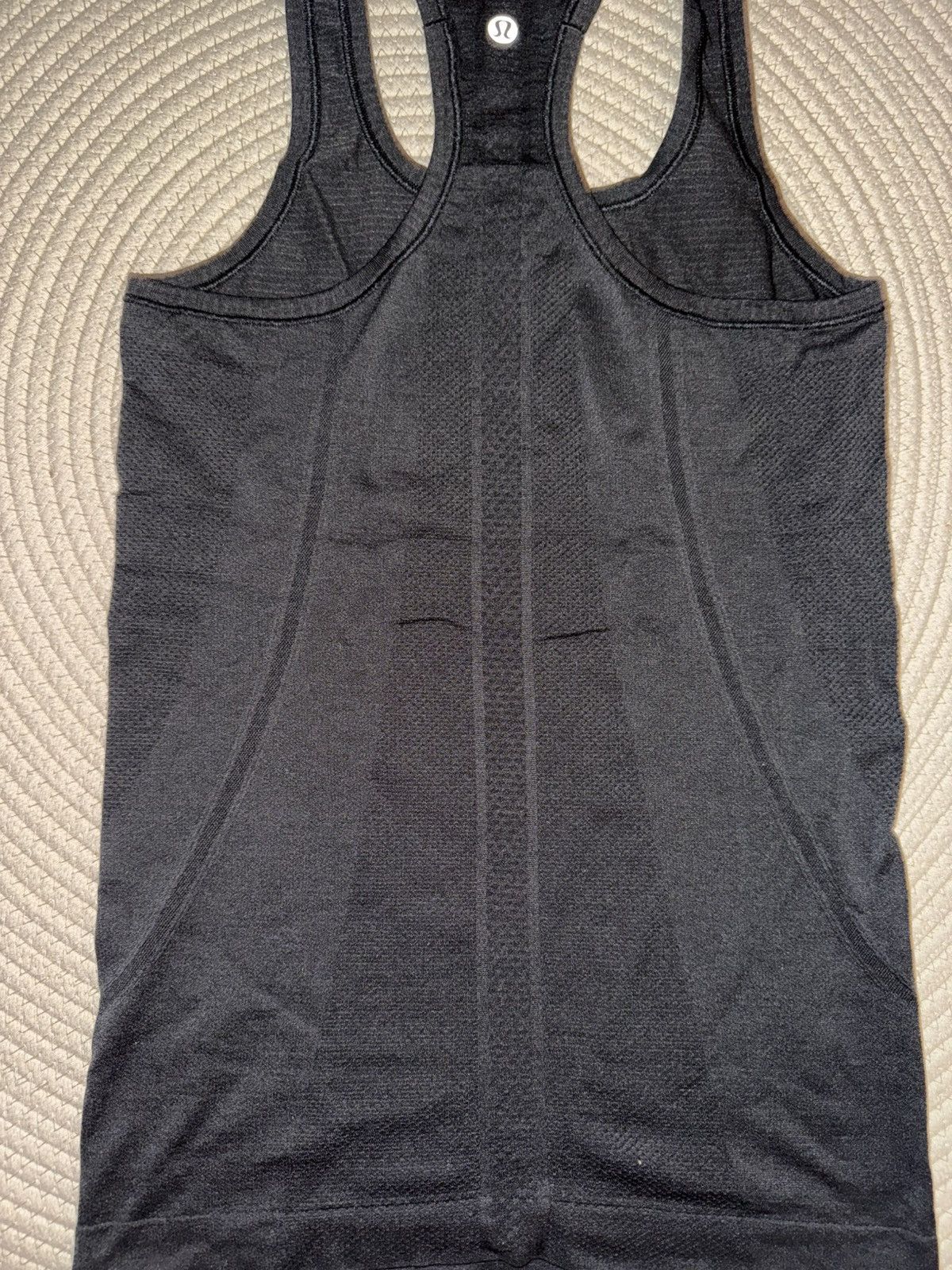 Lululemon Lululemon swiftly tech raceback tank top black fits size US4 Size S / US 4 / IT 40 - 4 Thumbnail