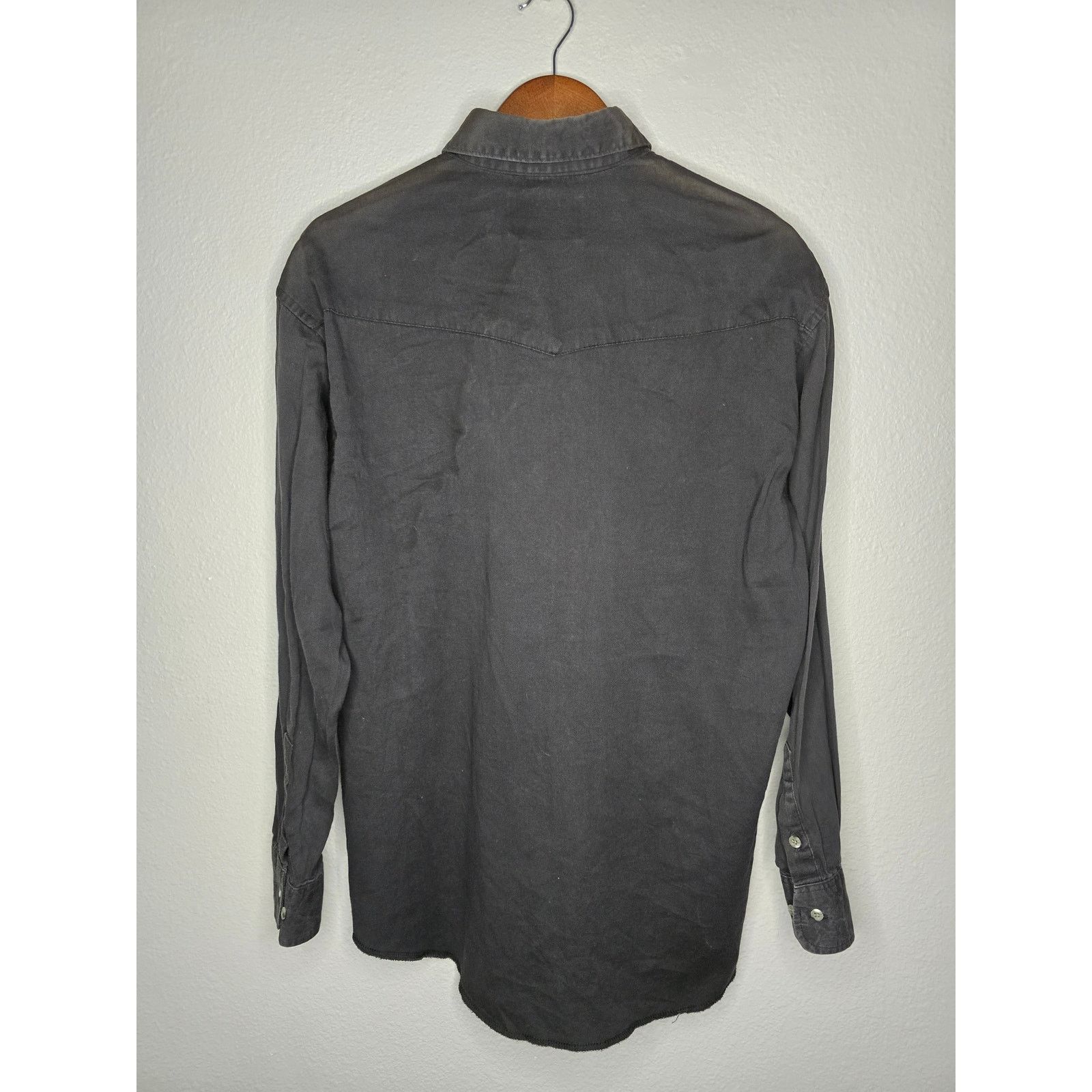 Wrangler Vintage Wrangler M Black Long Sleeve Black Button Up Shirt Size US M / EU 48-50 / 2 - 7 Thumbnail