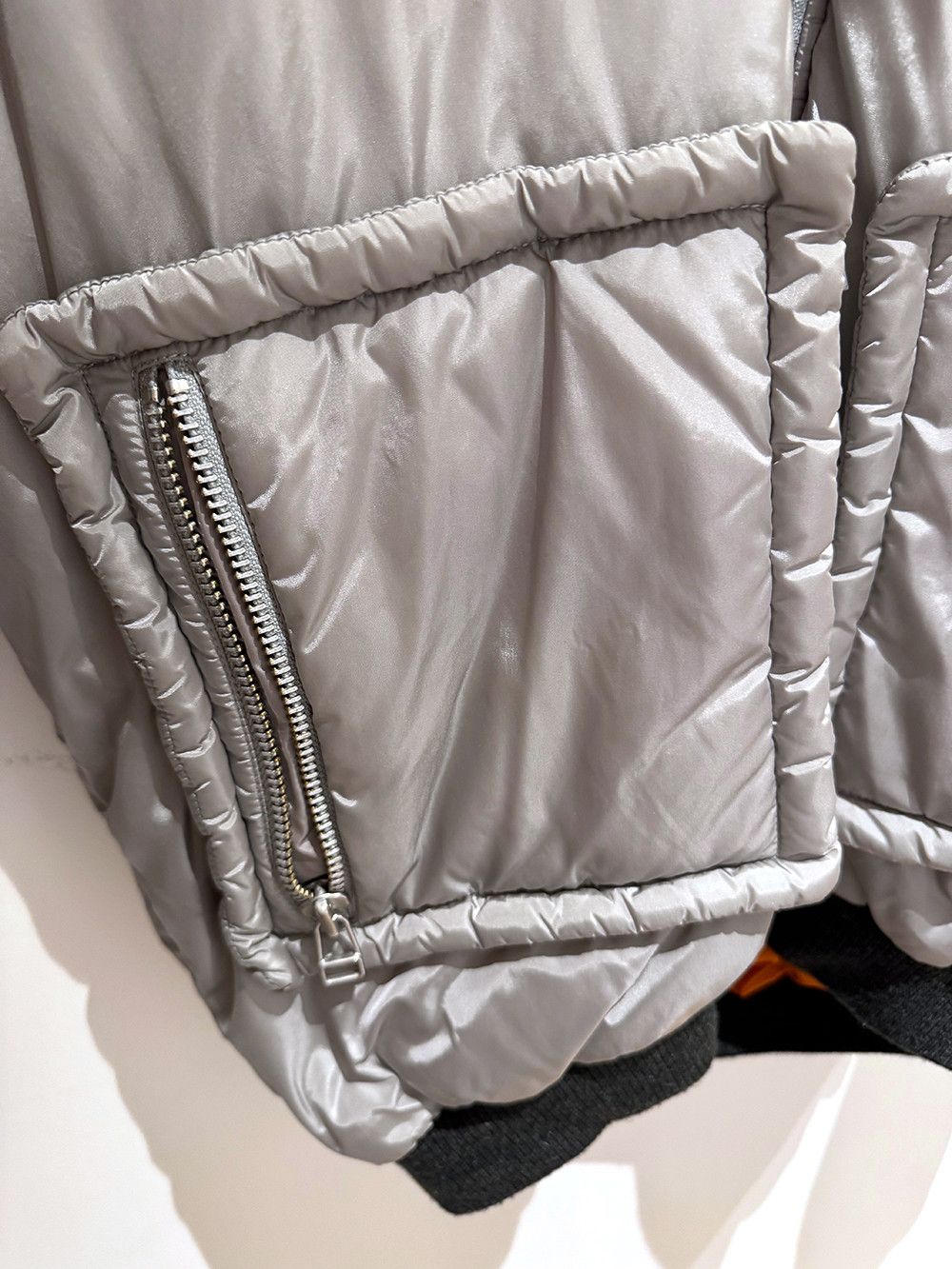 Tonsure Tonsure Pre-SS2020 Reflective Hooded Bomber Size US M / EU 48-50 / 2 - 3 Thumbnail