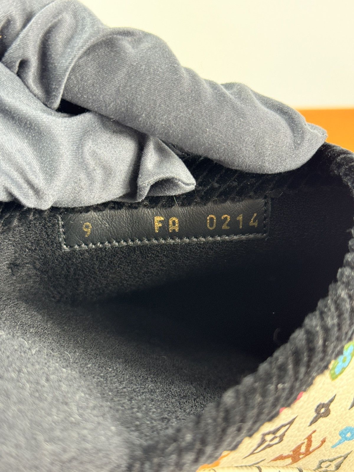 Louis Vuitton X TYLER THE CREATOR LV MONOGRAM PRINTED SLIPPERS Size US 10 / EU 43 - 9 Thumbnail