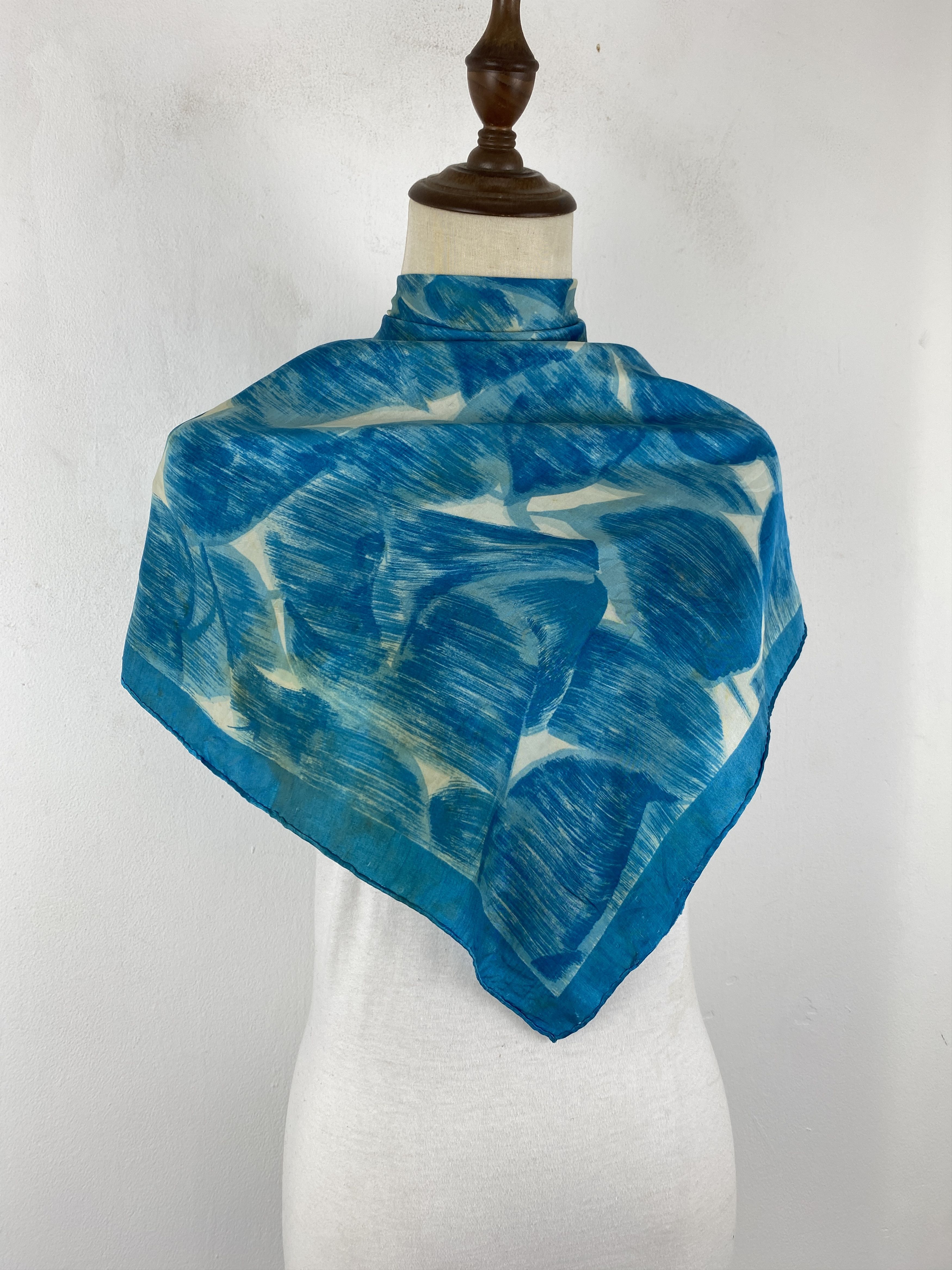 Vintage Art Painting Silk Scarf / Muffler / Silk Shawl SN0066 Size ONE SIZE - 2 Thumbnail