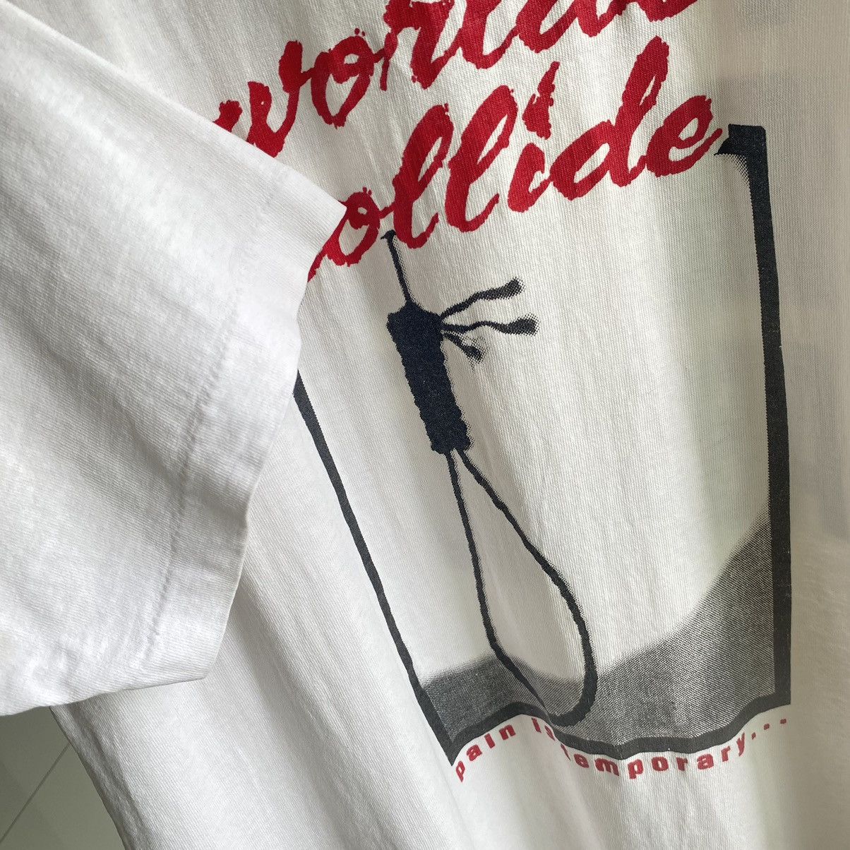 Band Tees Thrashed Vintage 90s Worlds Collide Pain Is Temporary Band T Size US XL / EU 56 / 4 - 6 Thumbnail
