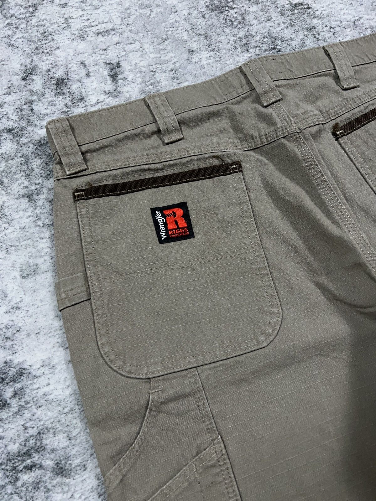 Vintage × Wrangler Y2K Wrangler Riggs Carpenter Shorts 36 Size US 36 / EU 52 - 3 Thumbnail