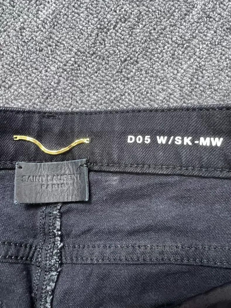 Saint Laurent Paris Saint Laurent Paris Black Distressed Denim Pants Size 25" / US 0 / IT 36 - 5 Thumbnail