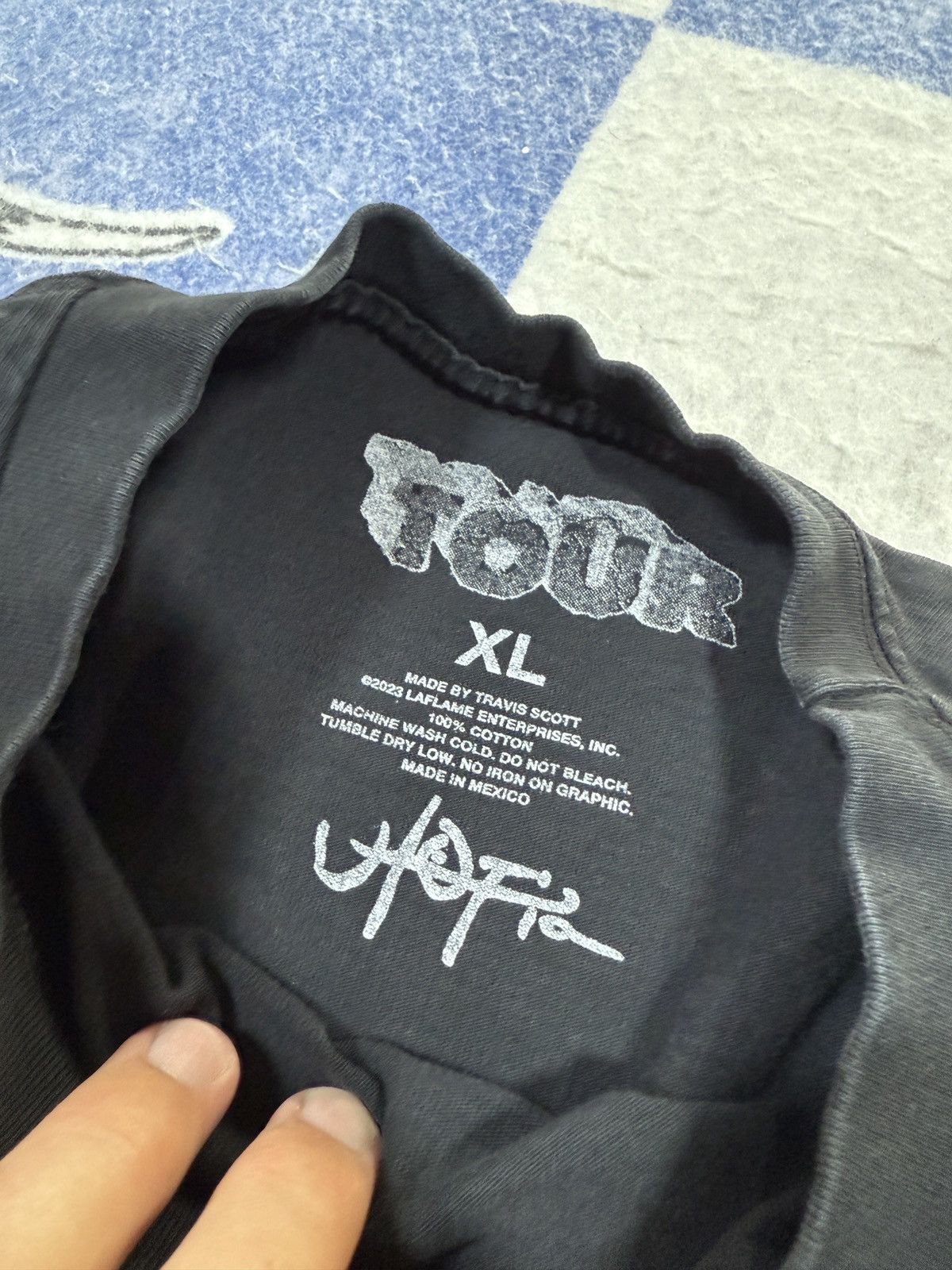 Travis Scott Travis scott circus maximus i know tour tee Size US XL / EU 56 / 4 - 5 Thumbnail