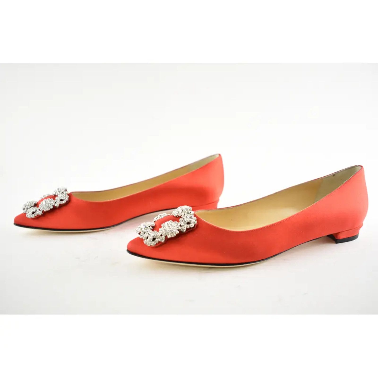 Manolo Blahnik Hangisi Satin Silver Jewel Buckle Ballerina Ballet Flat 39.5 Size US 9.5 / IT 39.5 - 10 Thumbnail