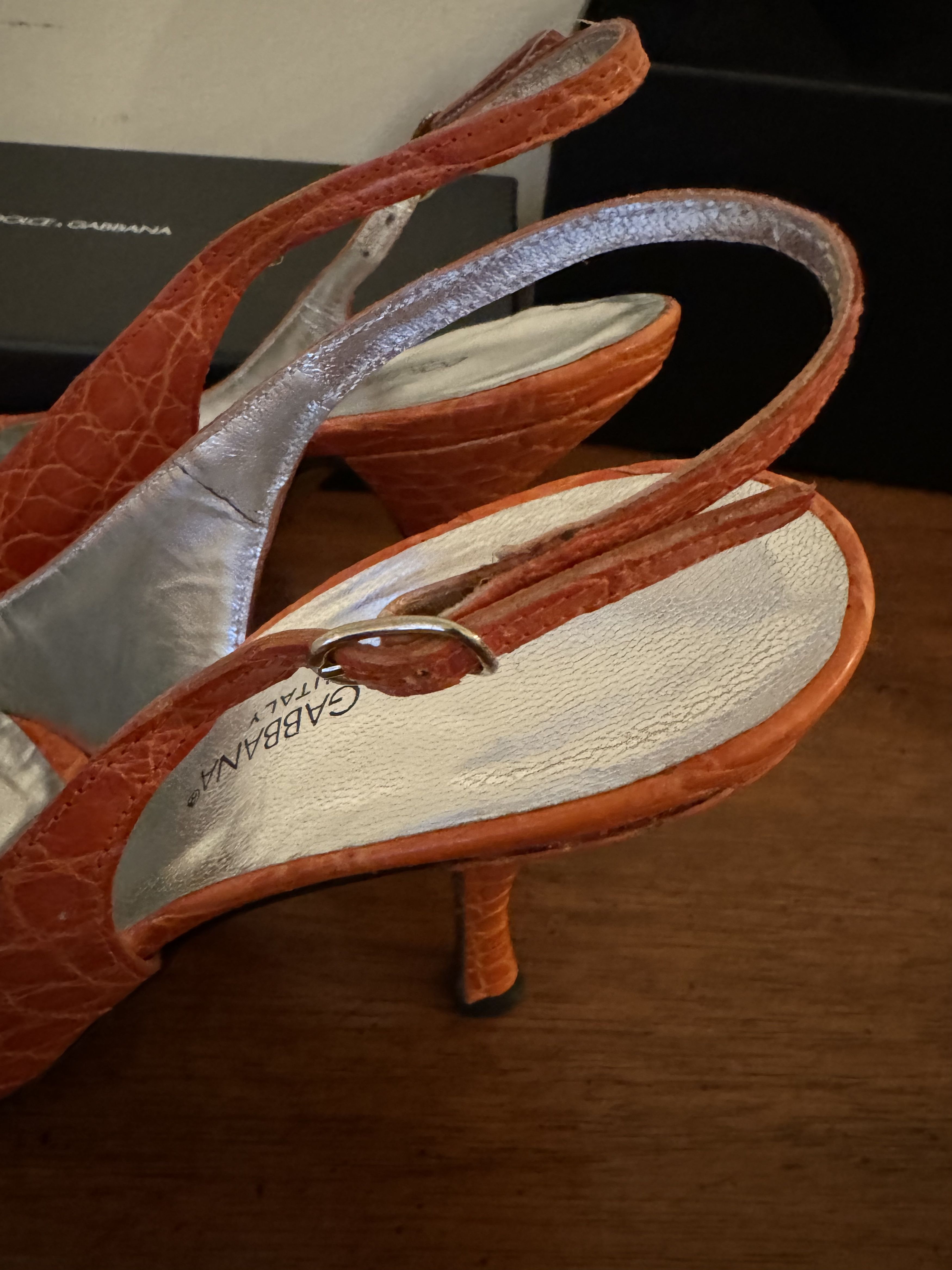 Dolce & Gabbana Orange Crocodile Heels Size US 8 / IT 38 - 3 Thumbnail