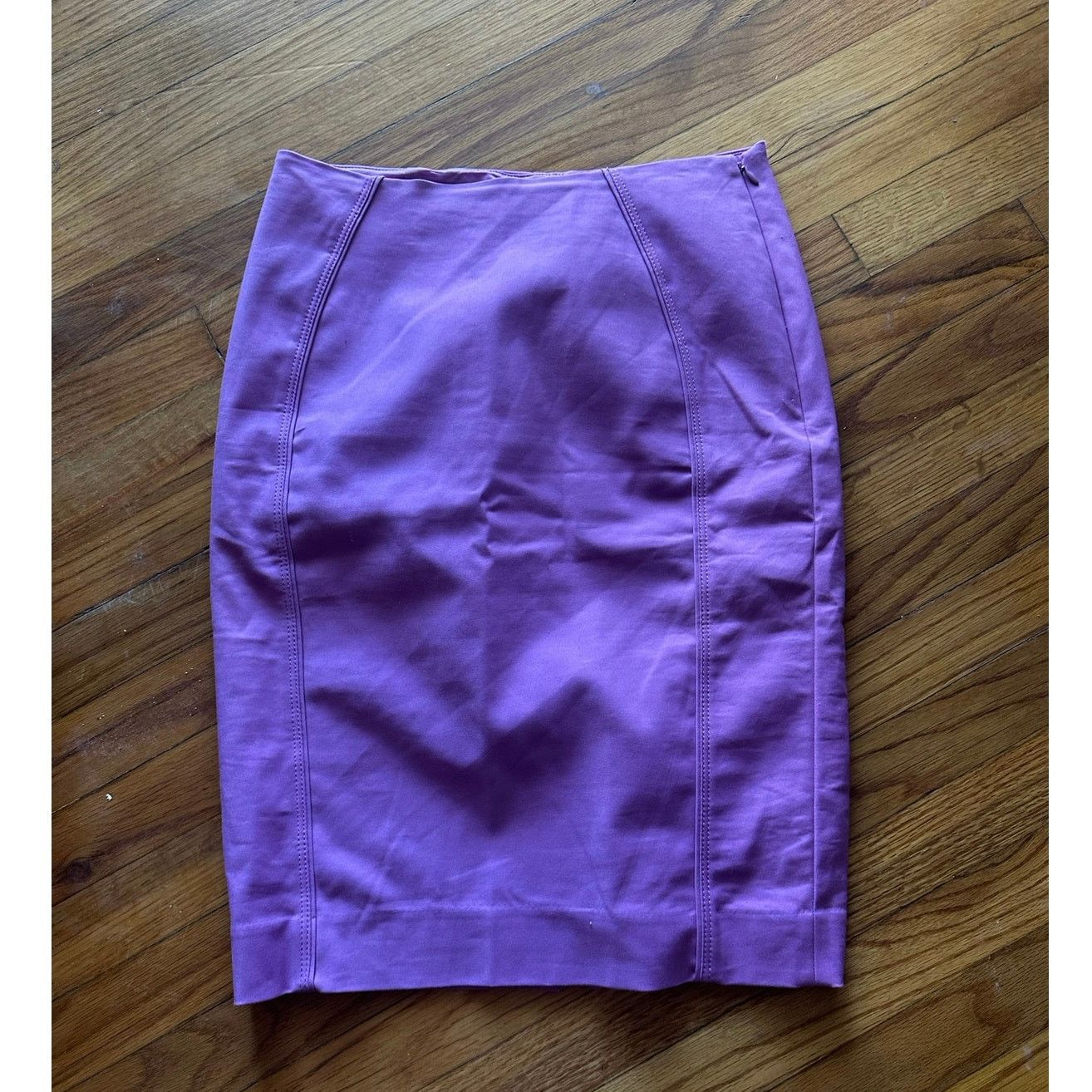White House Black Market White House Black Market Lavender Pencil Skirt Perfect Form Size 28" / US 6 / IT 42 - 2 Thumbnail