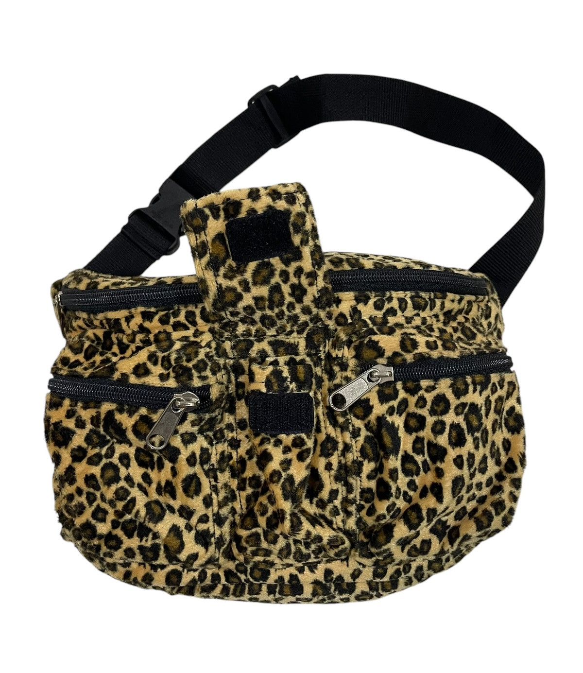 Japanese Brand Japanese Brand Leopard Crossbody Bag/ Pouch Bag Size ONE SIZE - 3 Thumbnail