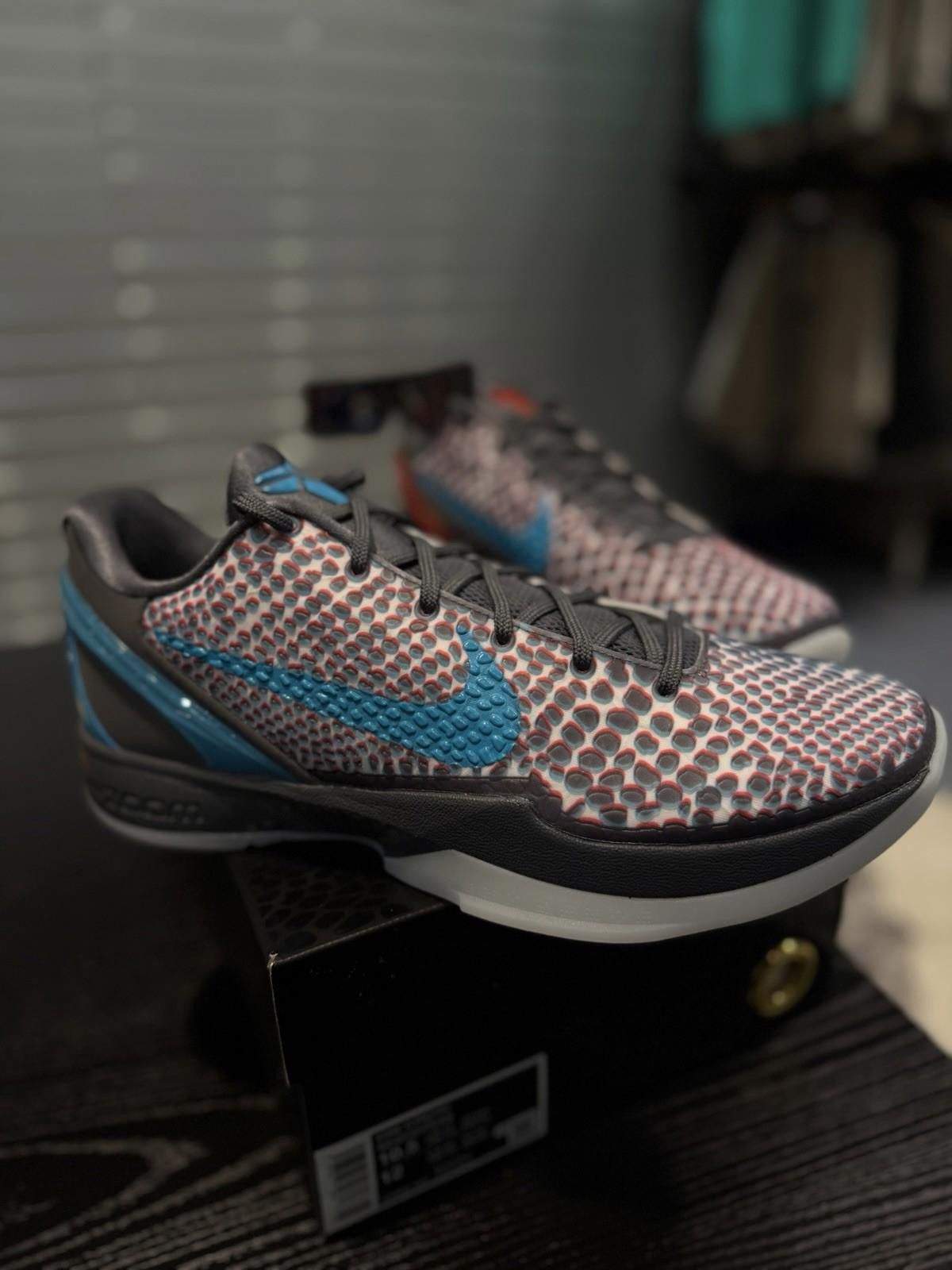 Nike Size 9.5 Men’s - Nike Zoom Kobe 6 All-Star 3D Hollywood Size US 9.5 / EU 42-43 - 8 Thumbnail