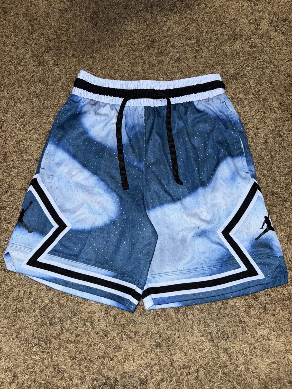 Nike Air Jordan Men’s Dri-FIT Sport Diamond Royal Tint/Black/White Shorts Sample Size US 30 / EU 46 - 1 Thumbnail