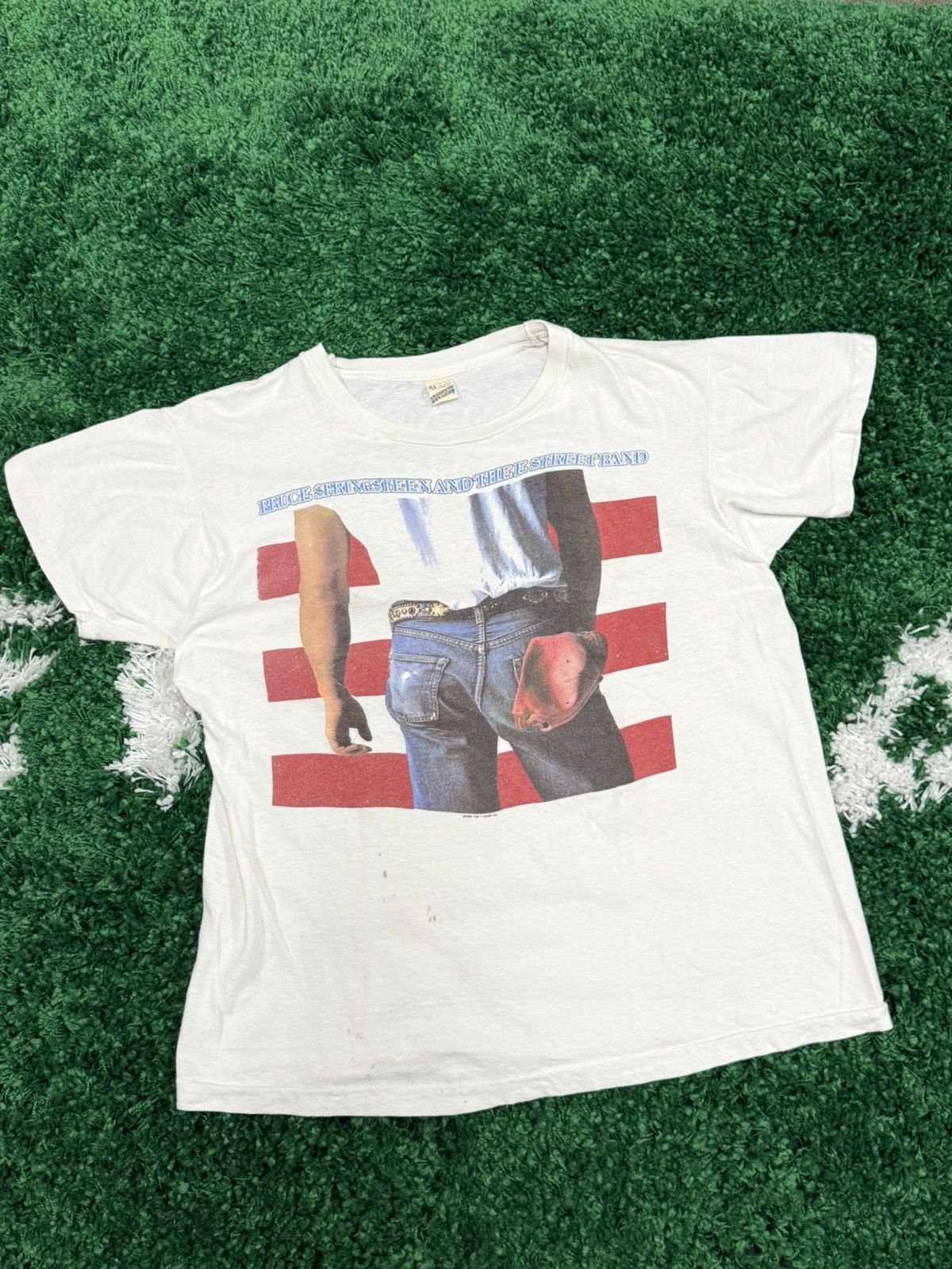 Vintage RARE 1984 Bruce Springsteen Born In The USA Tee XL Size US XL / EU 56 / 4 - 1 Thumbnail