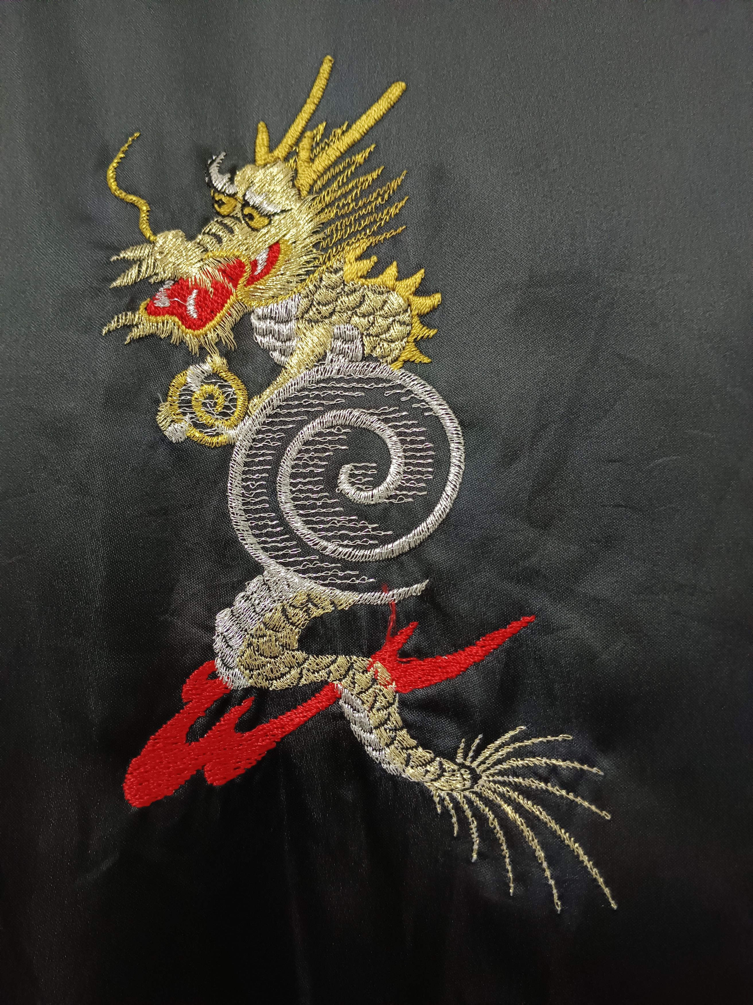 Beauty Beast Rare Japanese Kimono Embroidery Dragon Yakuza Size US L / EU 52-54 / 3 - 9 Thumbnail