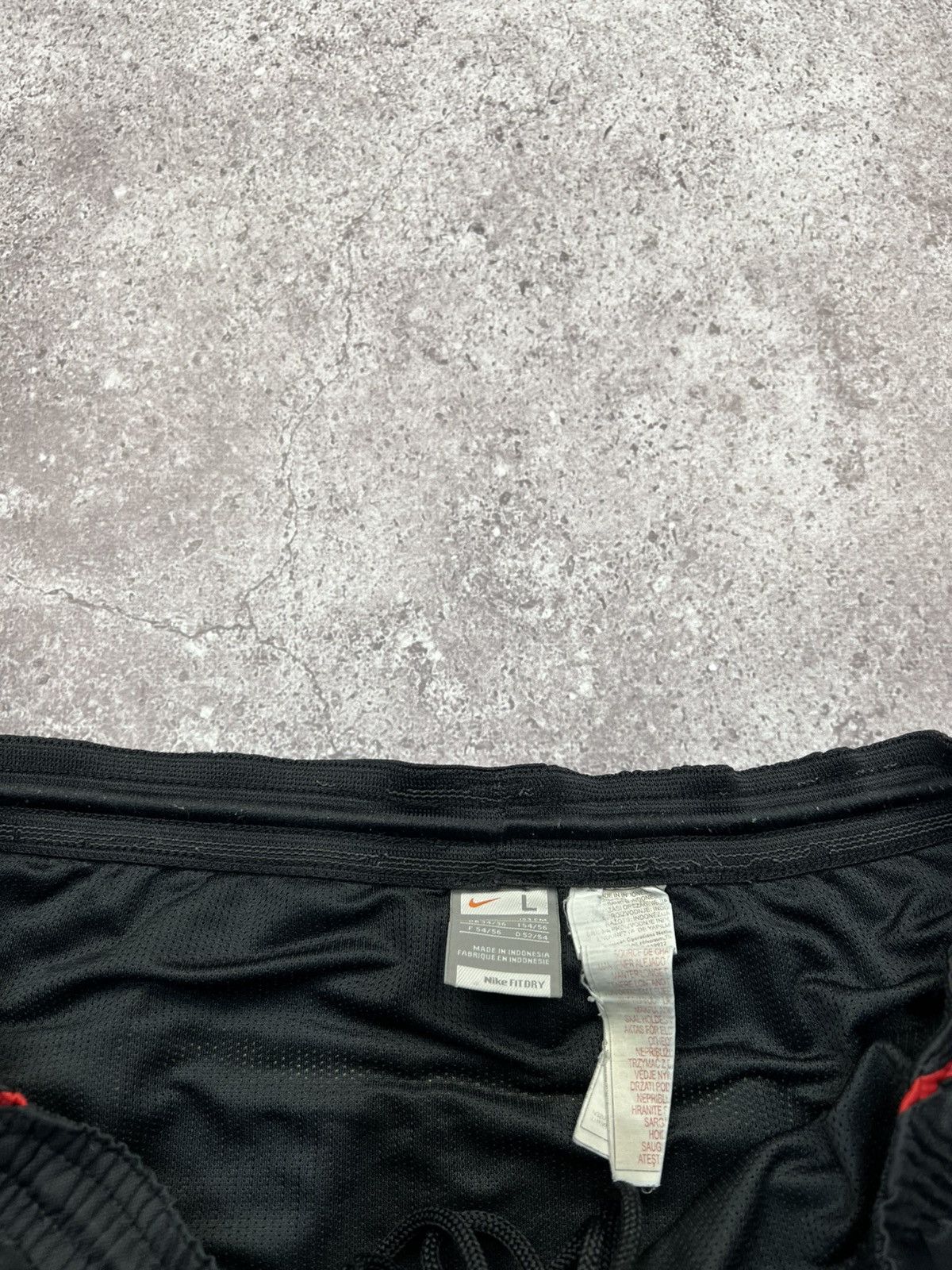 Nike Vintage Y2k Nike Ronaldinho 10 Shorts Football Soccer Hype Size US 34 / EU 50 - 4 Thumbnail