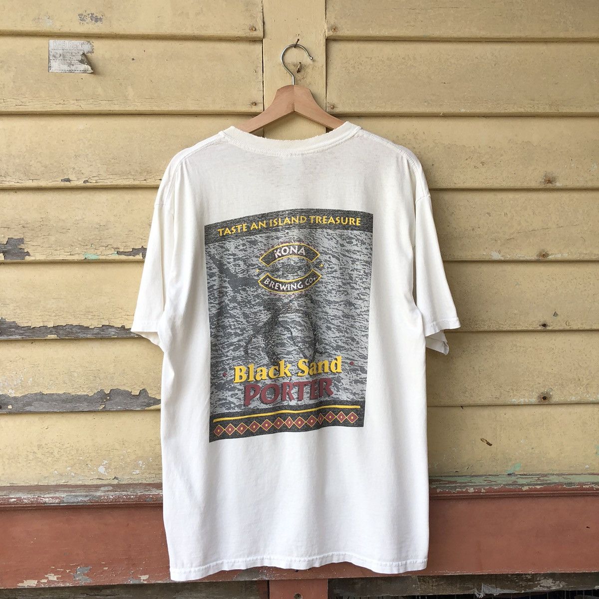 Vintage 🔥Distressed🔥 Vintage y2k Hand Crafted Ales KONA Tshirt Size US L / EU 52-54 / 3 - 5 Thumbnail