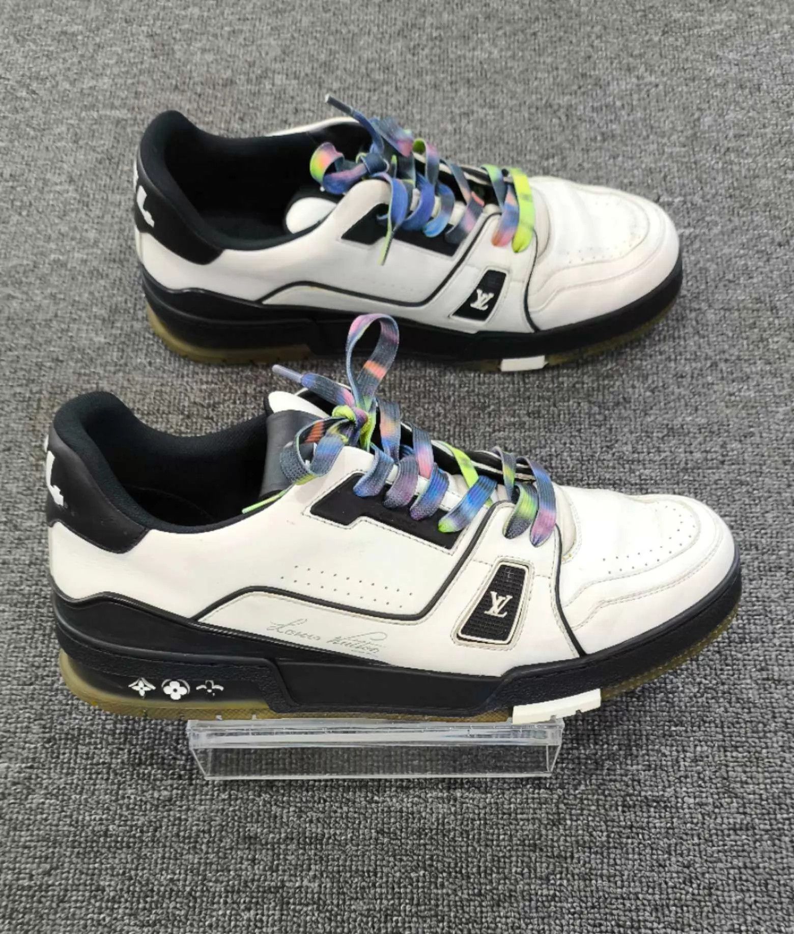 Louis Vuitton Louis Vuitton Black White Color - Blocked Trainer 42 Size US 9 / EU 42 - 4 Thumbnail