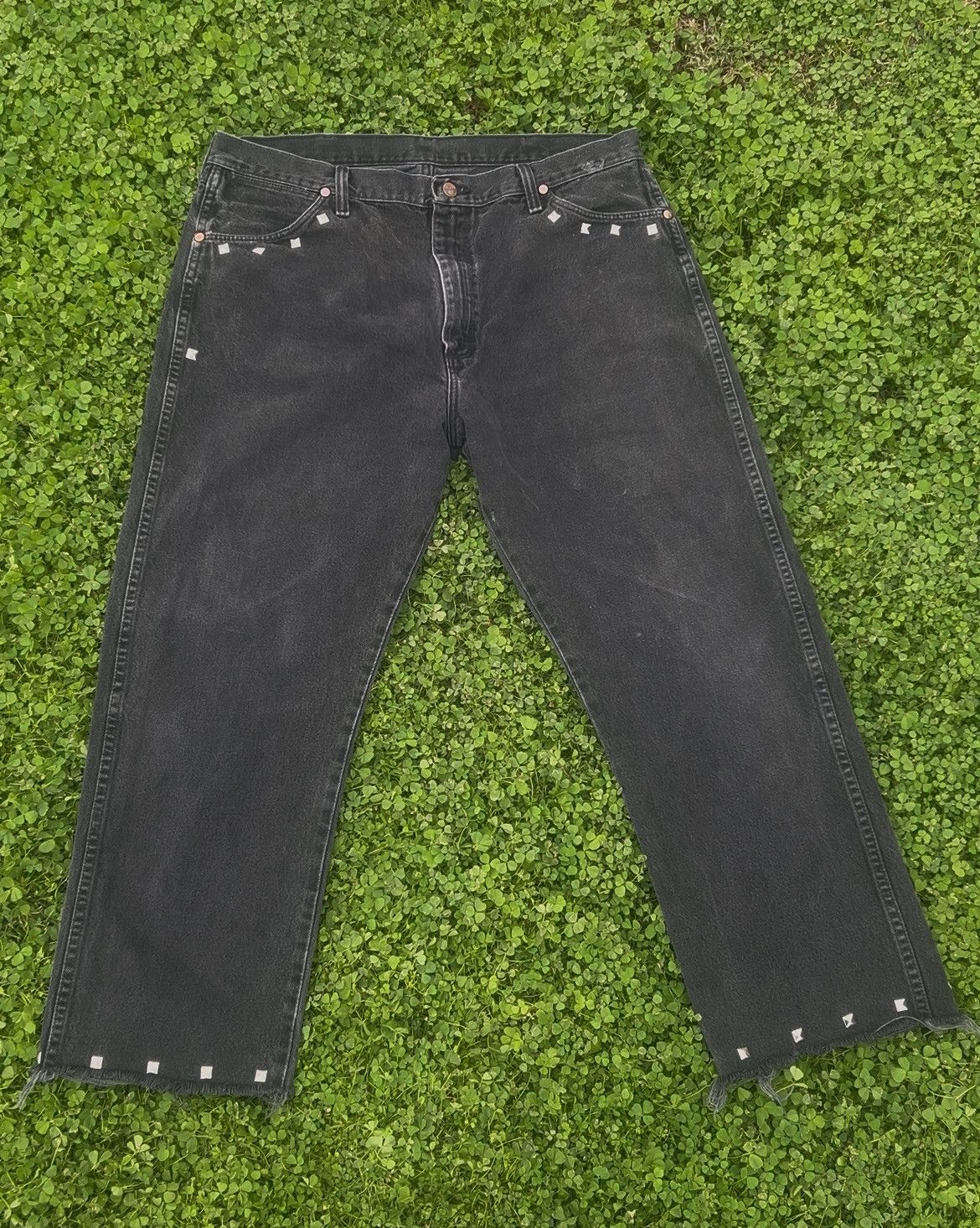 Wrangler Y2K black jeans with studs Size US 34 / EU 50 - 2 Thumbnail