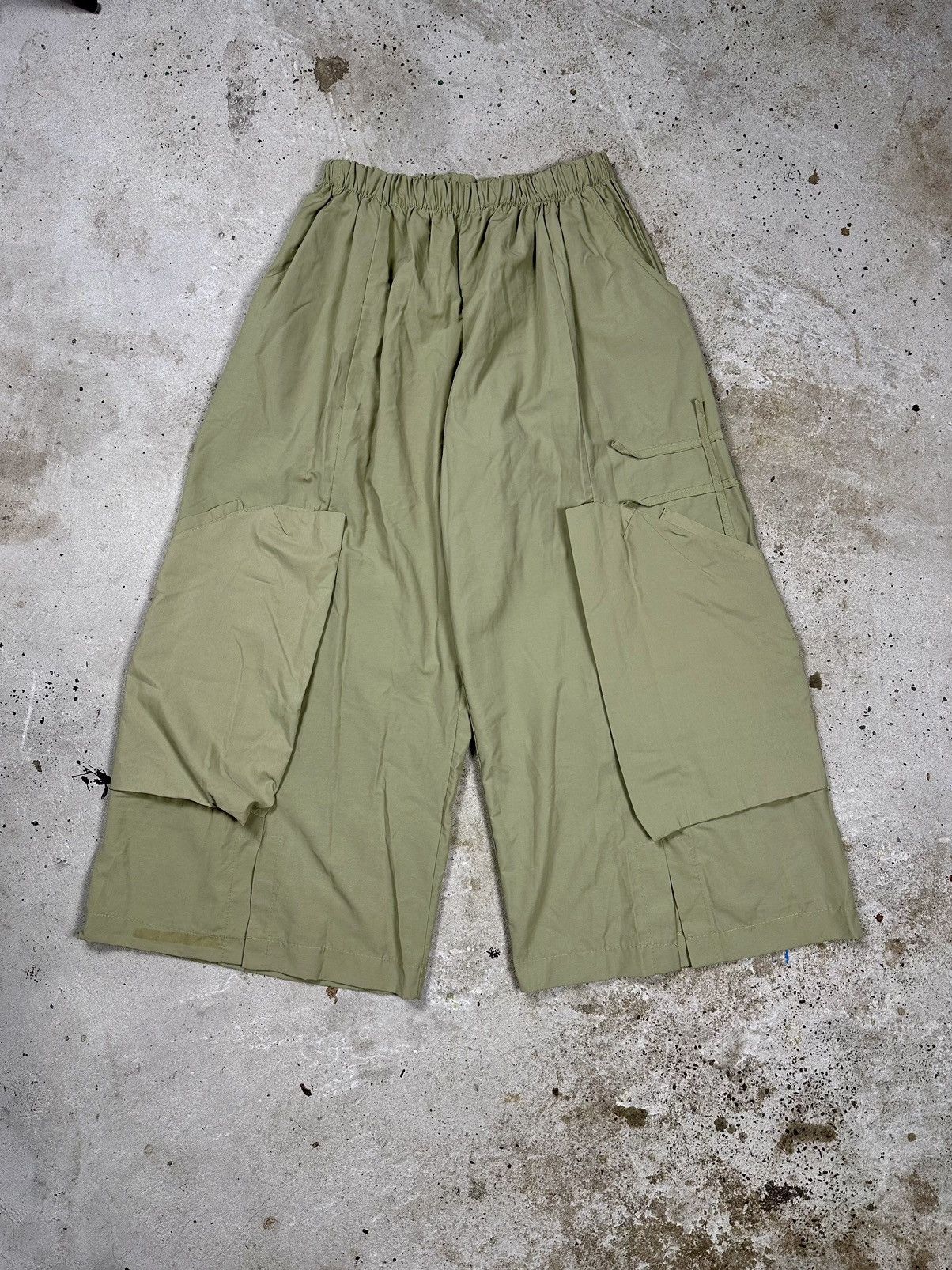Japanese Brand × Vintage Vintage Y2K Ultra Baggy Cargo Olive Track Pants Loose Size US 33 - 18 Thumbnail