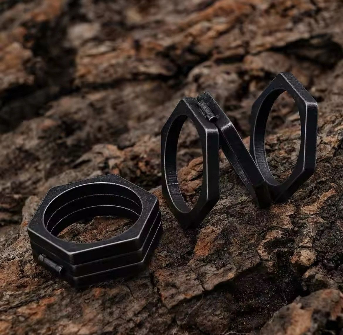Designer Size 10 hexagon ring Size ONE SIZE - 3 Thumbnail