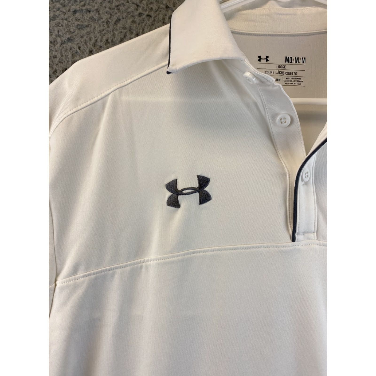 Under Armour Under Armour Loose Heatgear Mens Polo Golf Shirt Gray White Soft Polo Shirt 90-22 Size US M / EU 48-50 / 2 - 3 Thumbnail