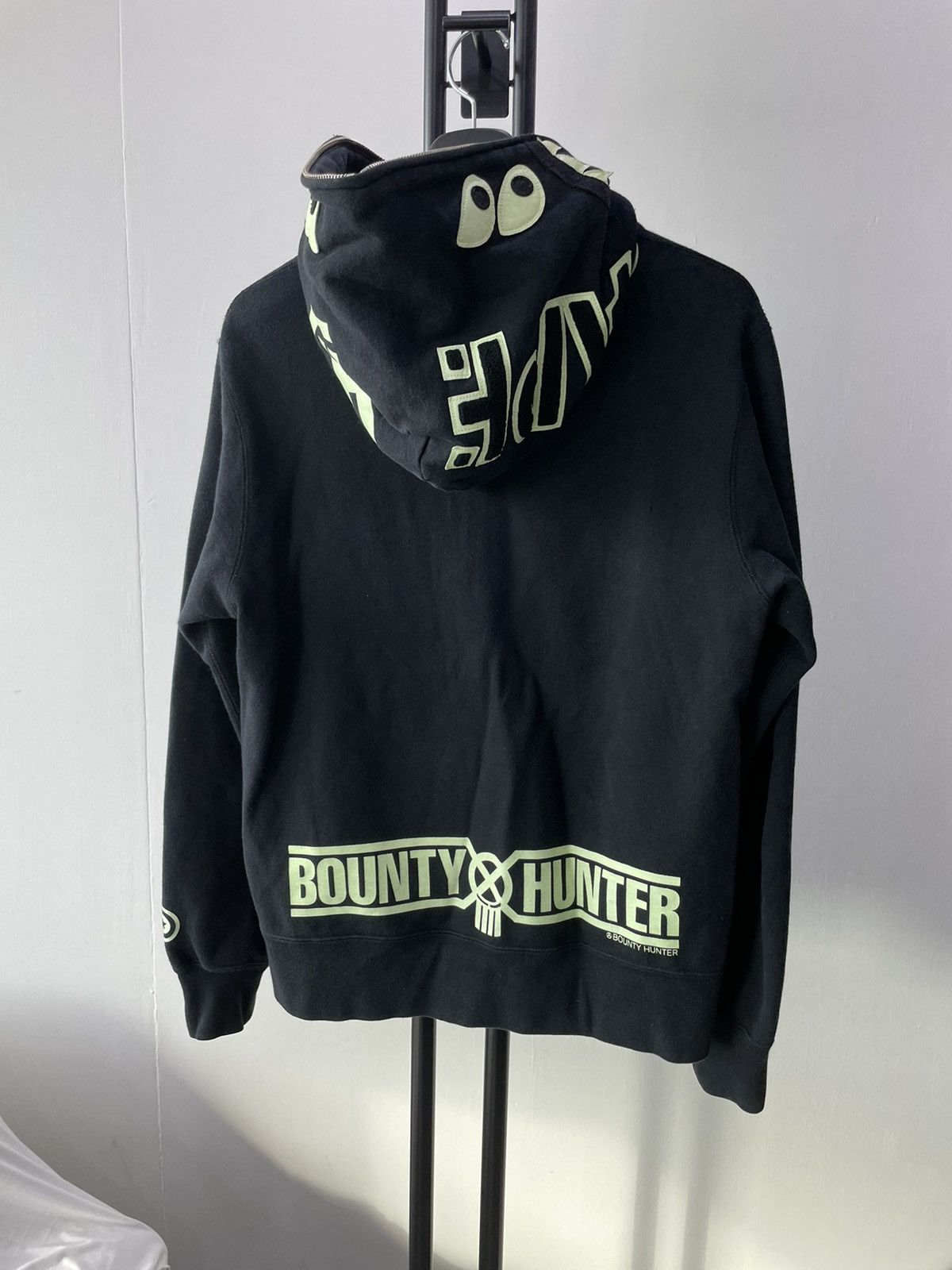 Bounty hunter hoodie best sale