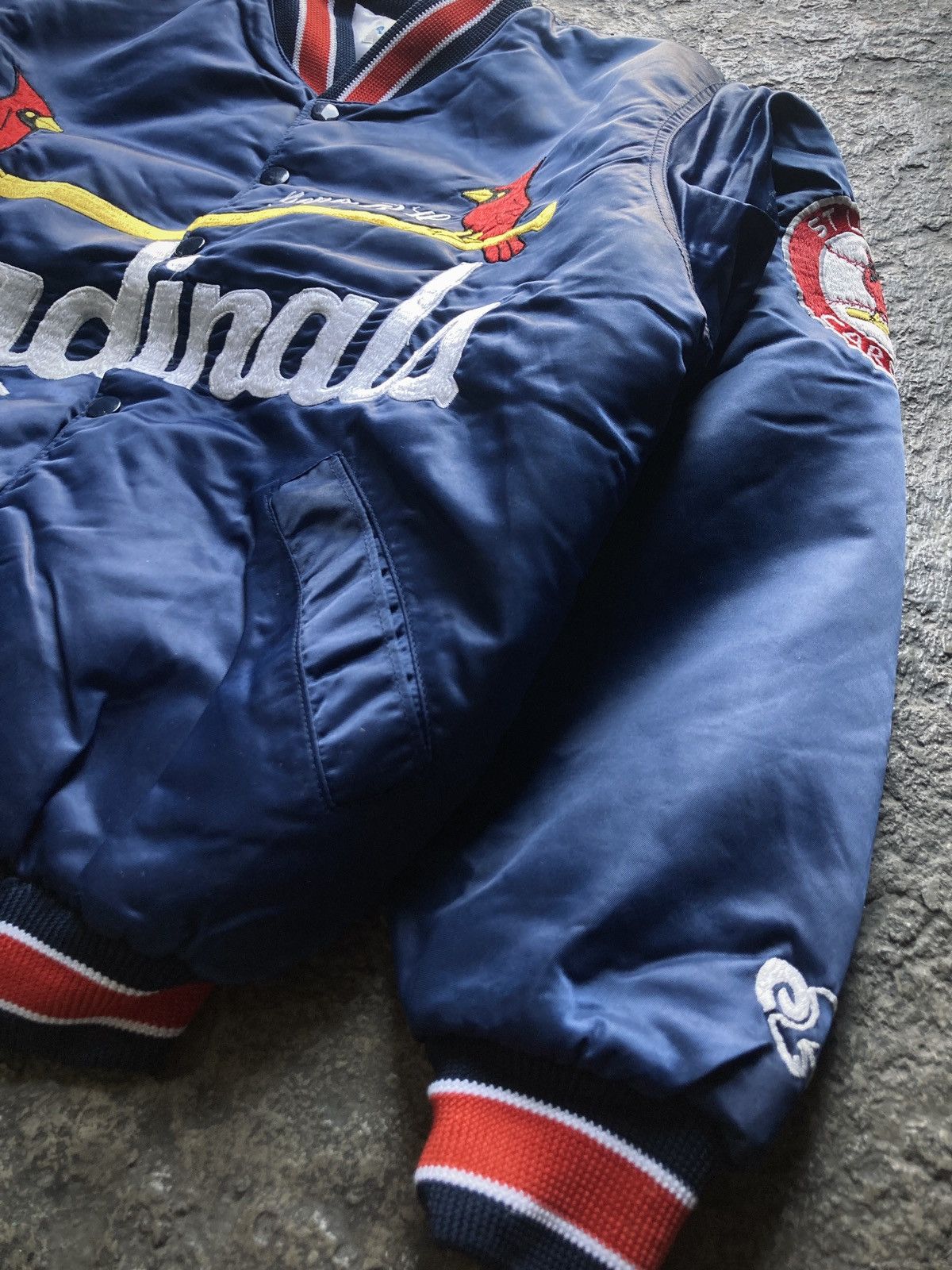 Vintage Vintage 80s St. Louis Cardinals Satin Bomber Jacket Size S / US 4 / IT 40 - 4 Thumbnail