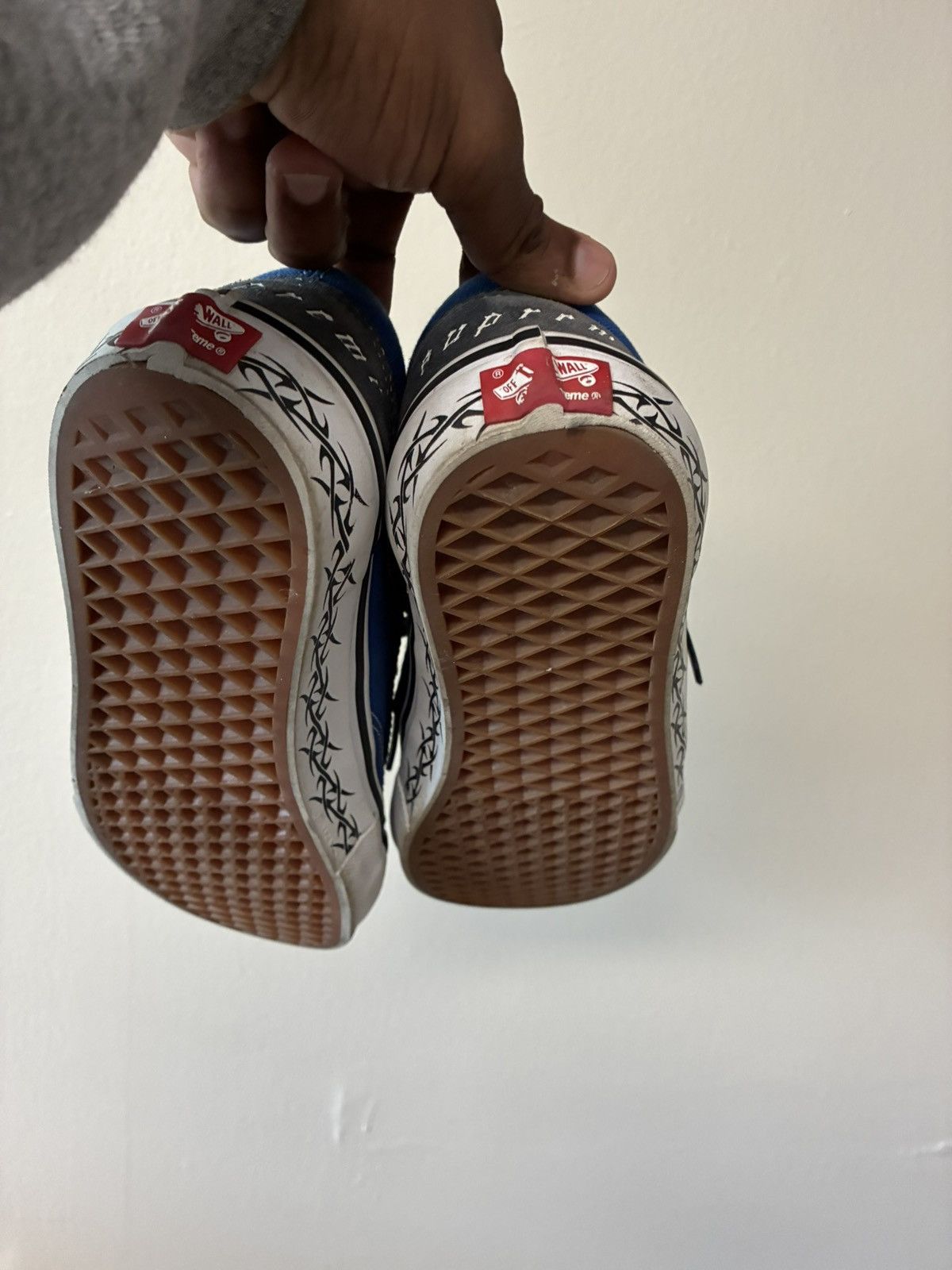 Supreme × Vans Supreme vans Size US 8 / EU 41 - 8 Thumbnail
