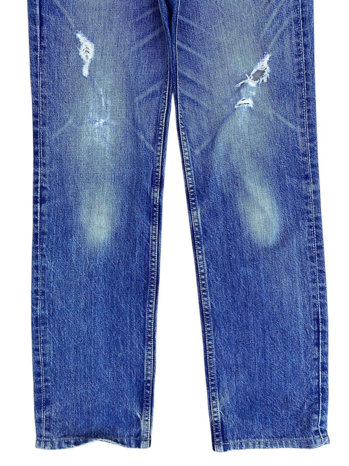 Levi's Levi’s Faded Blue Wash Style Ripped Jeans Size US 28 / EU 44 - 9 Thumbnail