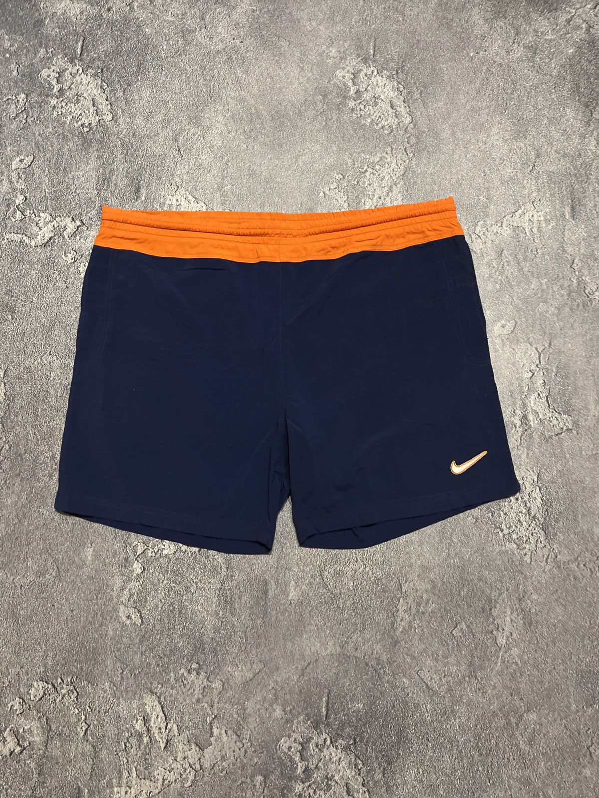 Nike × Vintage Vintage Nike Big Logo Spellout Nylon Shorts Drill Y2K Size US 36 / EU 52 - 2 Thumbnail