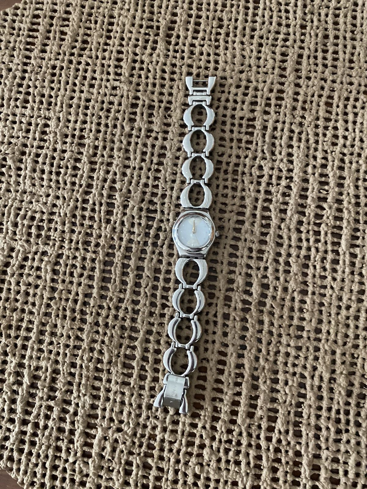 SWATCH IRONY WOMAN’S BRACELET WATCH