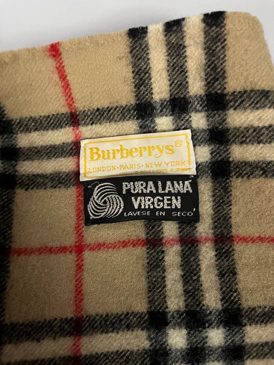 Burberry Burberry Nova Check Scarf Wool Size ONE SIZE - 9 Thumbnail