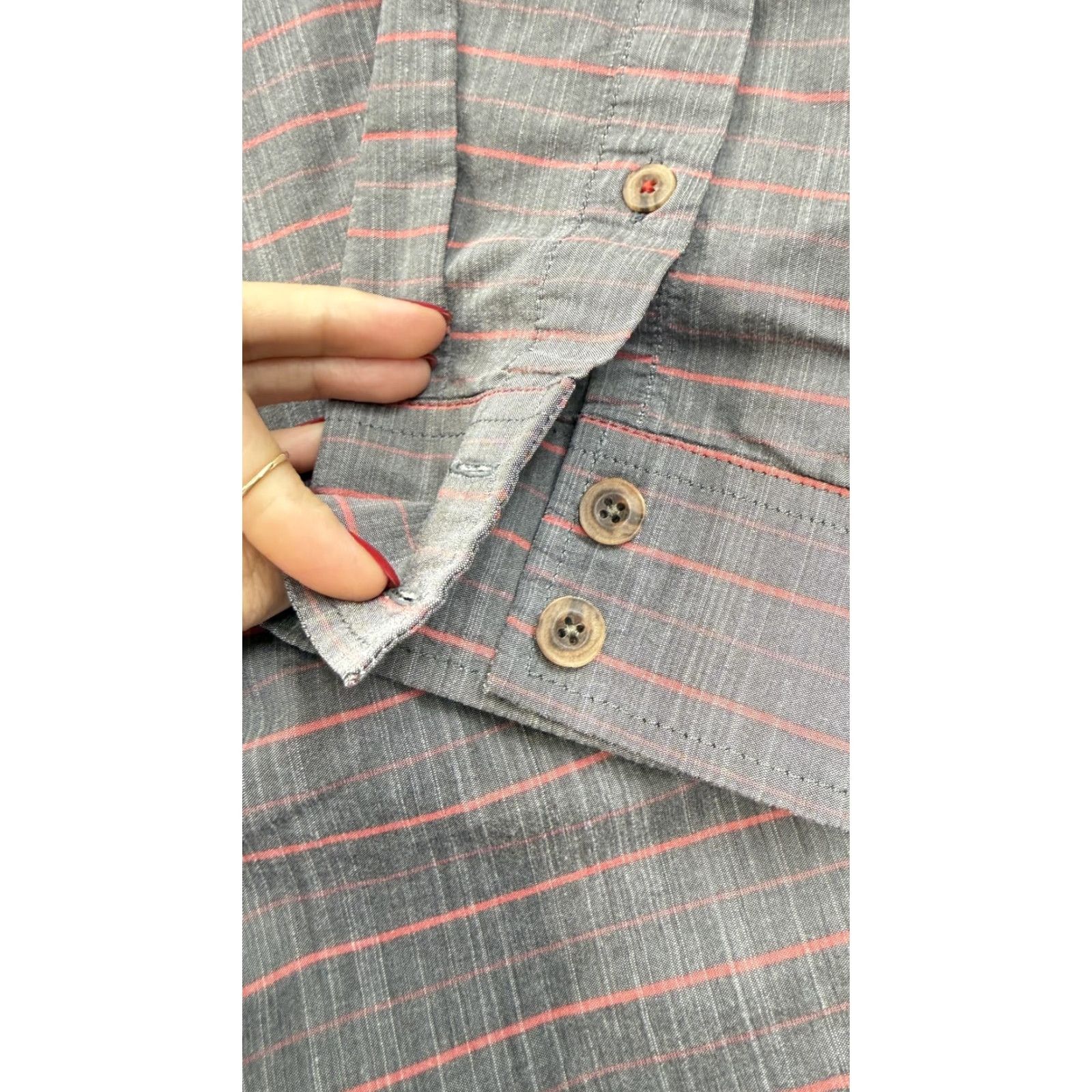 Prana PrAna Shirt Mens XL Gray Stripe Slim Fit Long Sleeve Button Front Casual Outdoor Shirt Mens XL Gray Stripe Slim Fit Long Sleeve Button Up with Pockets Size US XL / EU 56 / 4 - 6 Thumbnail