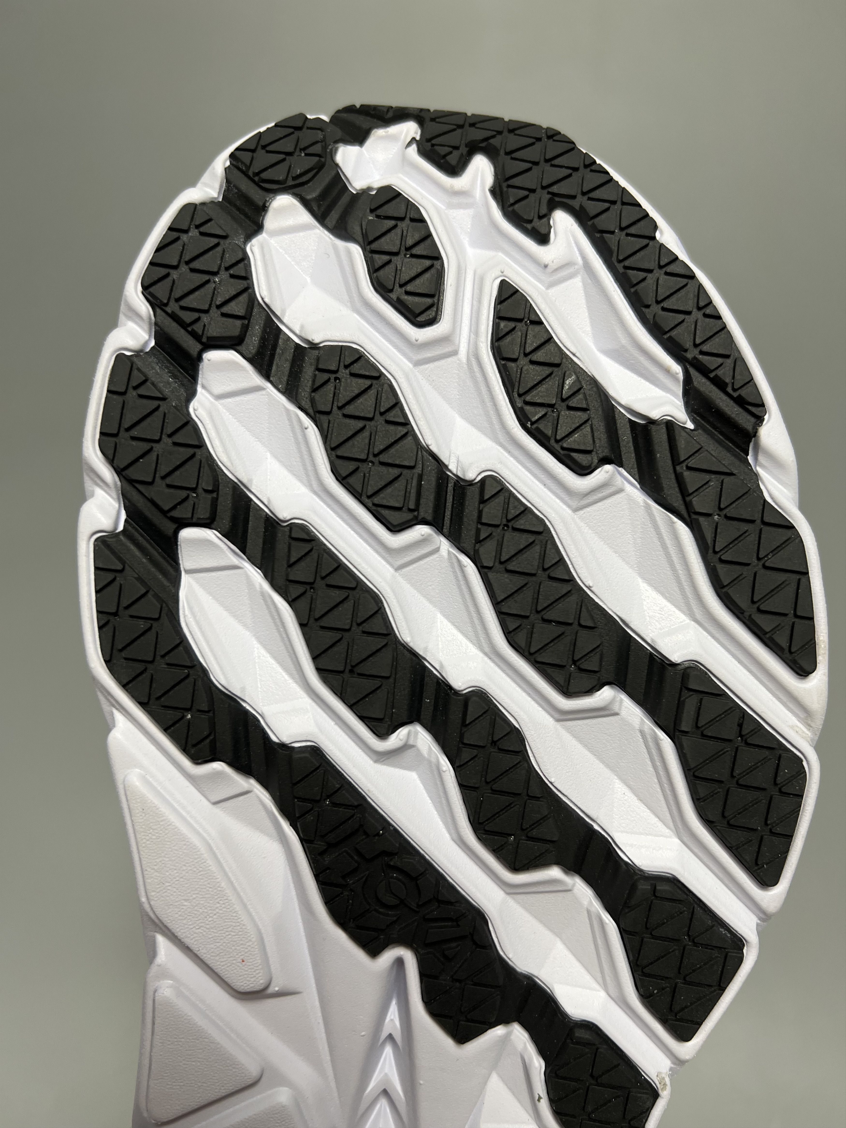 Hoka 9.5D Hoka One One Clifton 8 Men's Running Shoes Gym Walking Size US 9.5 / EU 42-43 - 8 Thumbnail
