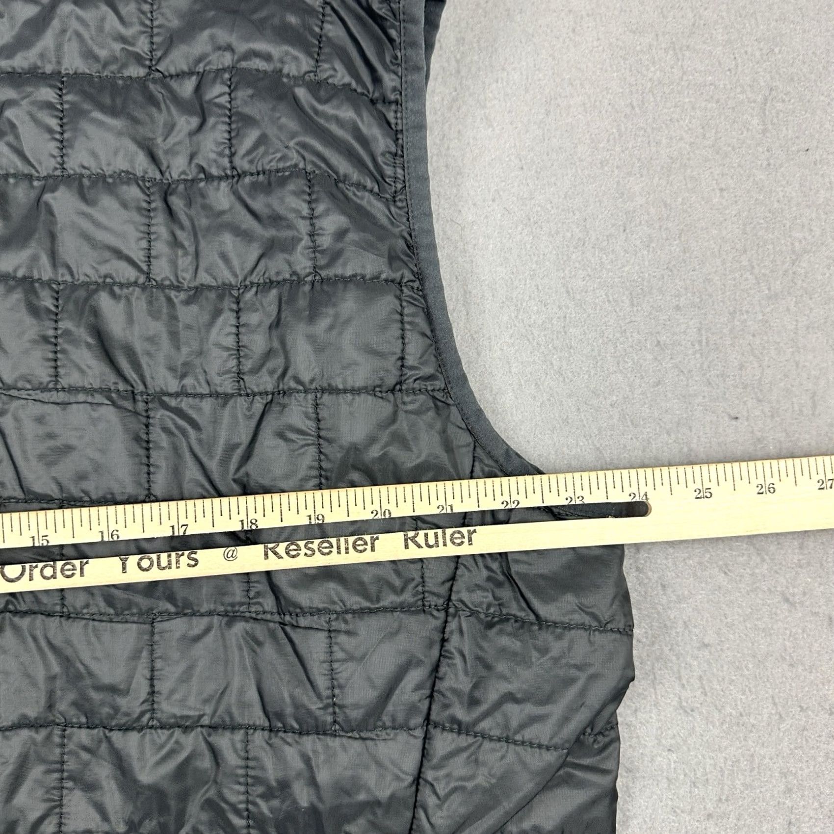 Patagonia Patagonia Vest Men XL Gray Nano Puffer Full Zip Hiking Primaloft Windbreaker Outdoor Casual Travel Pockets Logo Mens XL Size US XL / EU 56 / 4 - 7 Thumbnail